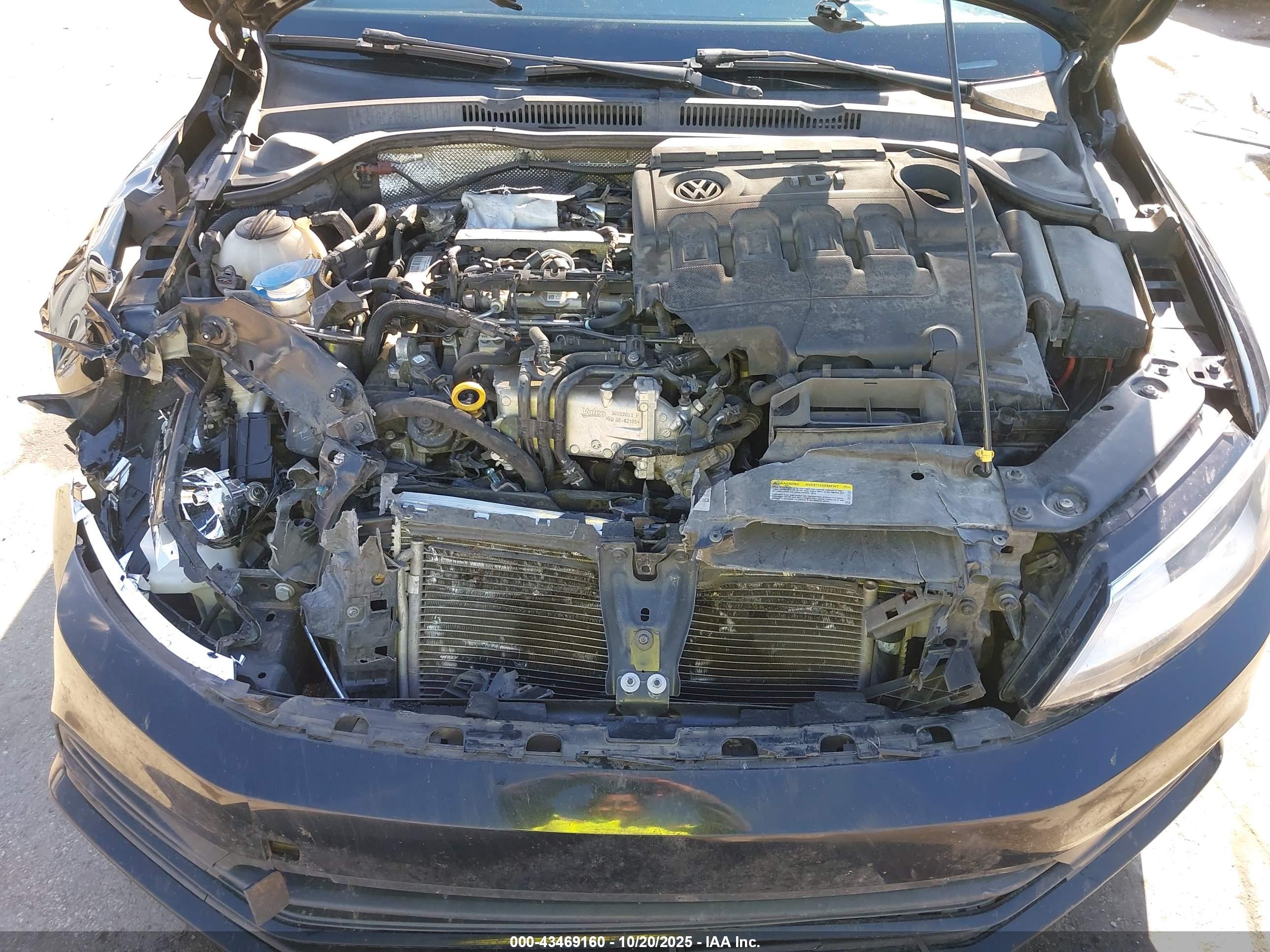 VOLKSWAGEN JETTA image 10