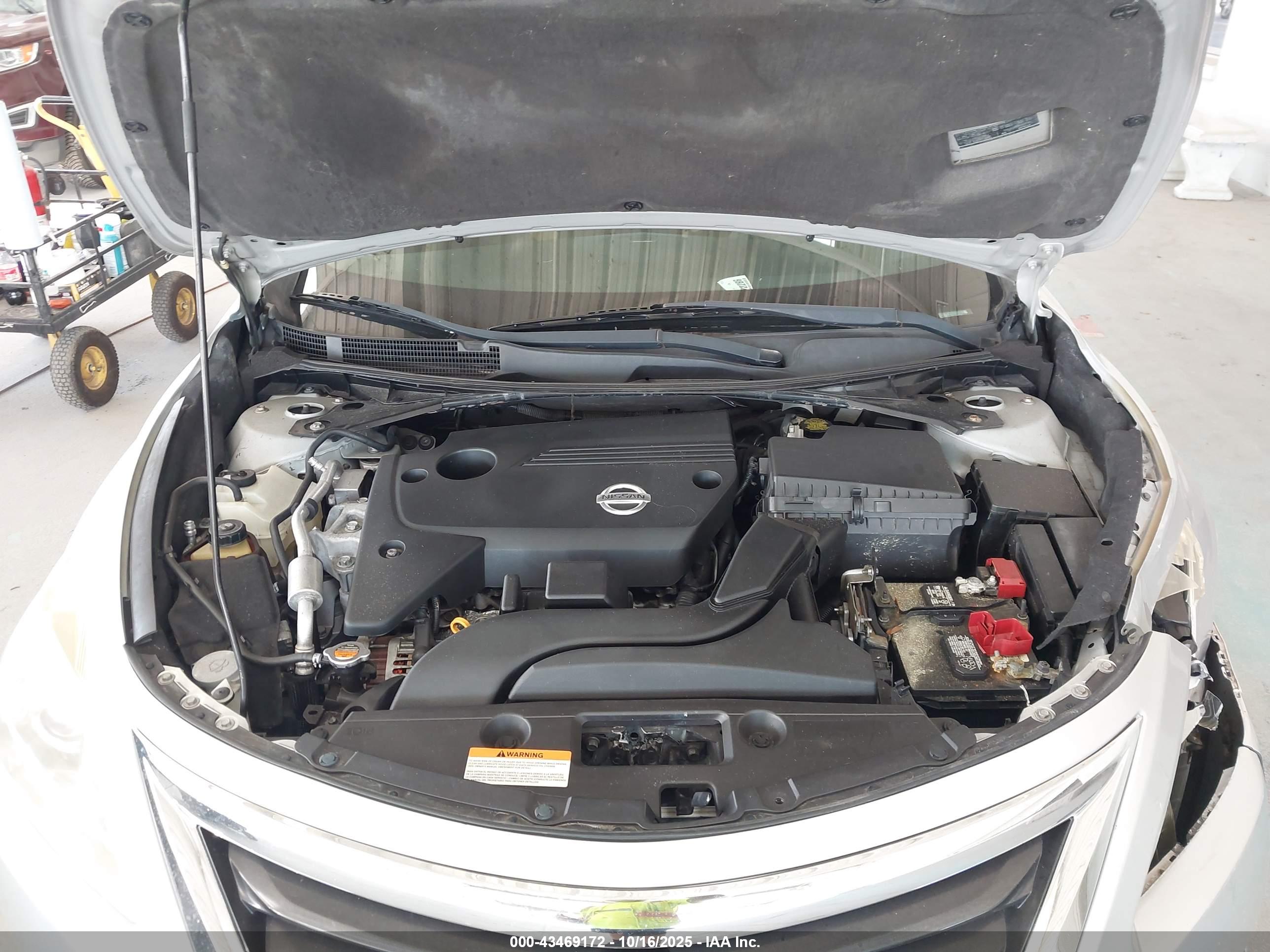 NISSAN ALTIMA image 10
