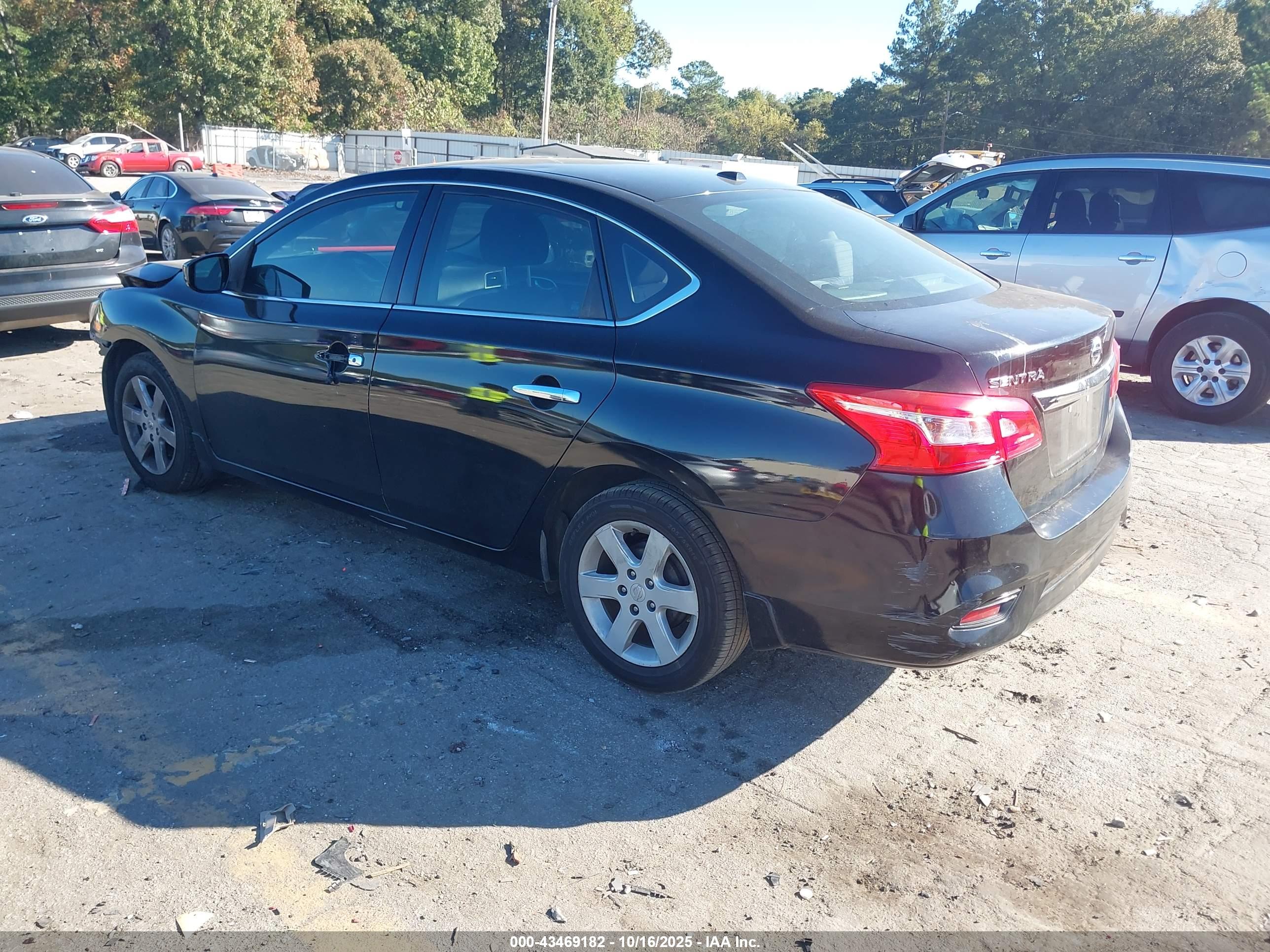 NISSAN SENTRA image 3
