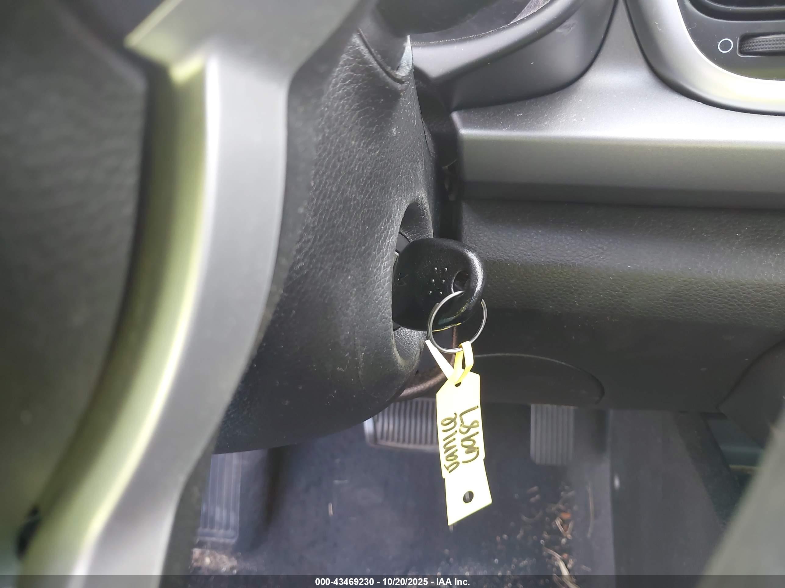 KIA RIO image 11