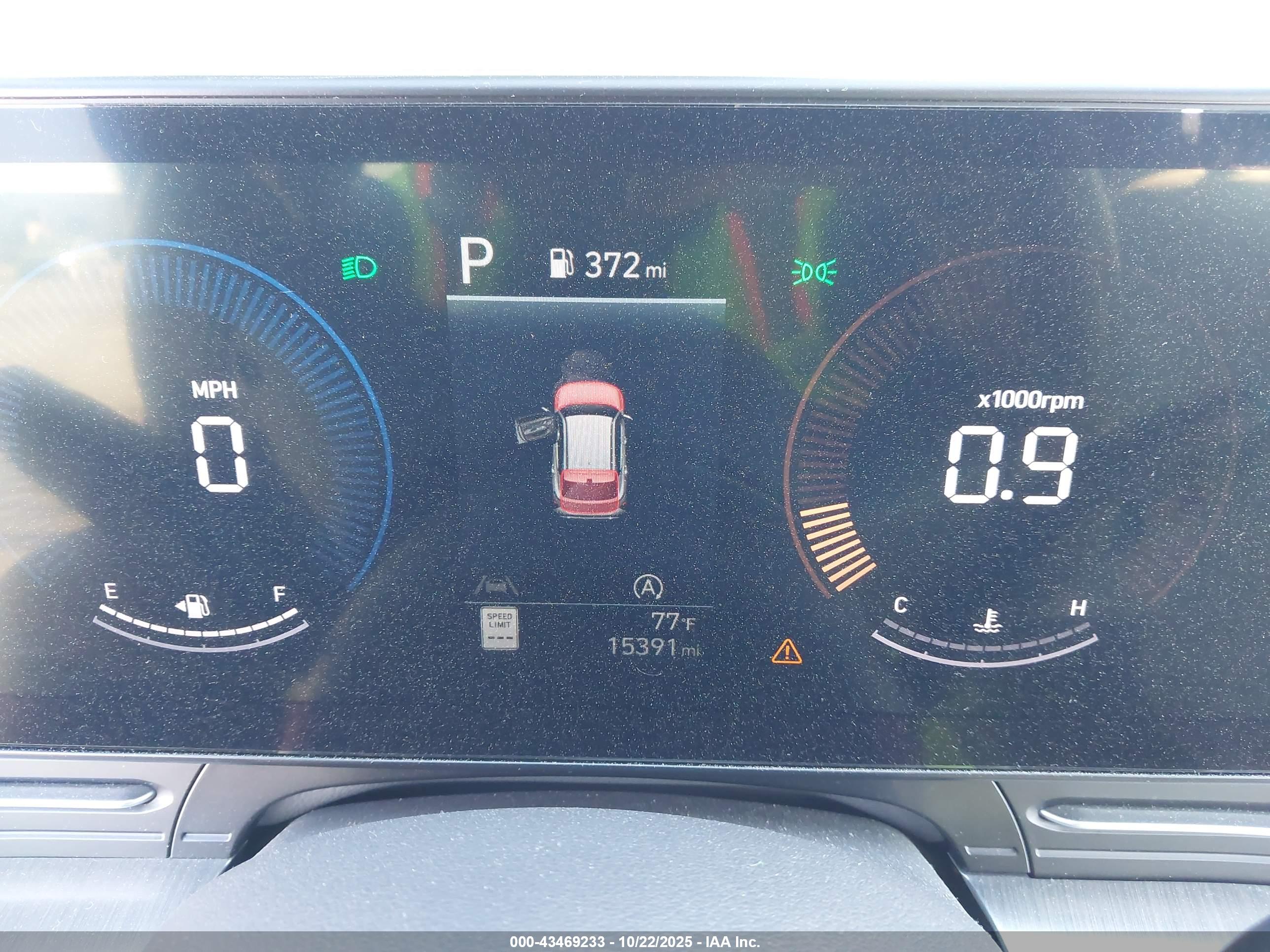 HYUNDAI KONA image 7