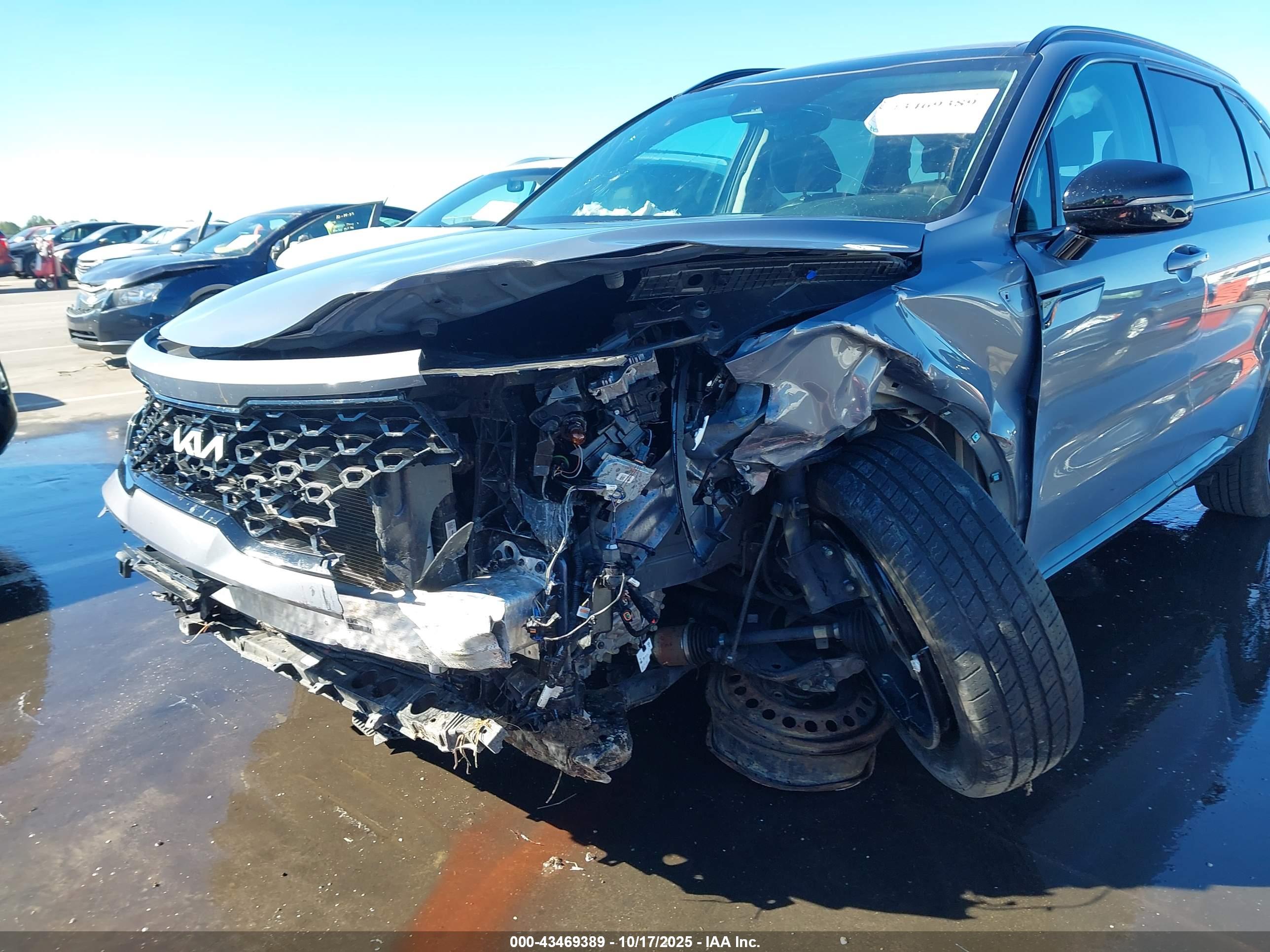 KIA SORENTO image 6