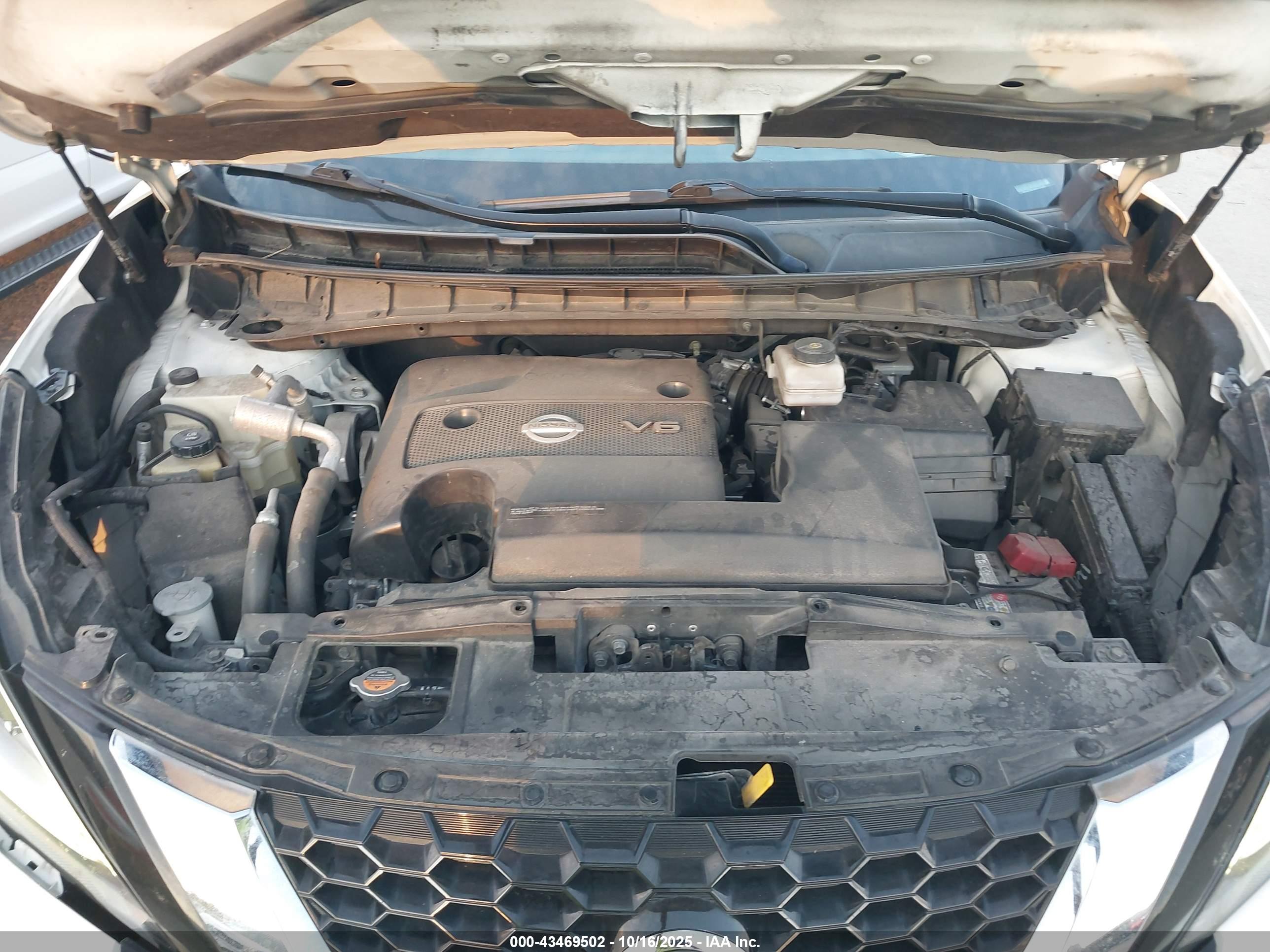 NISSAN MURANO image 10