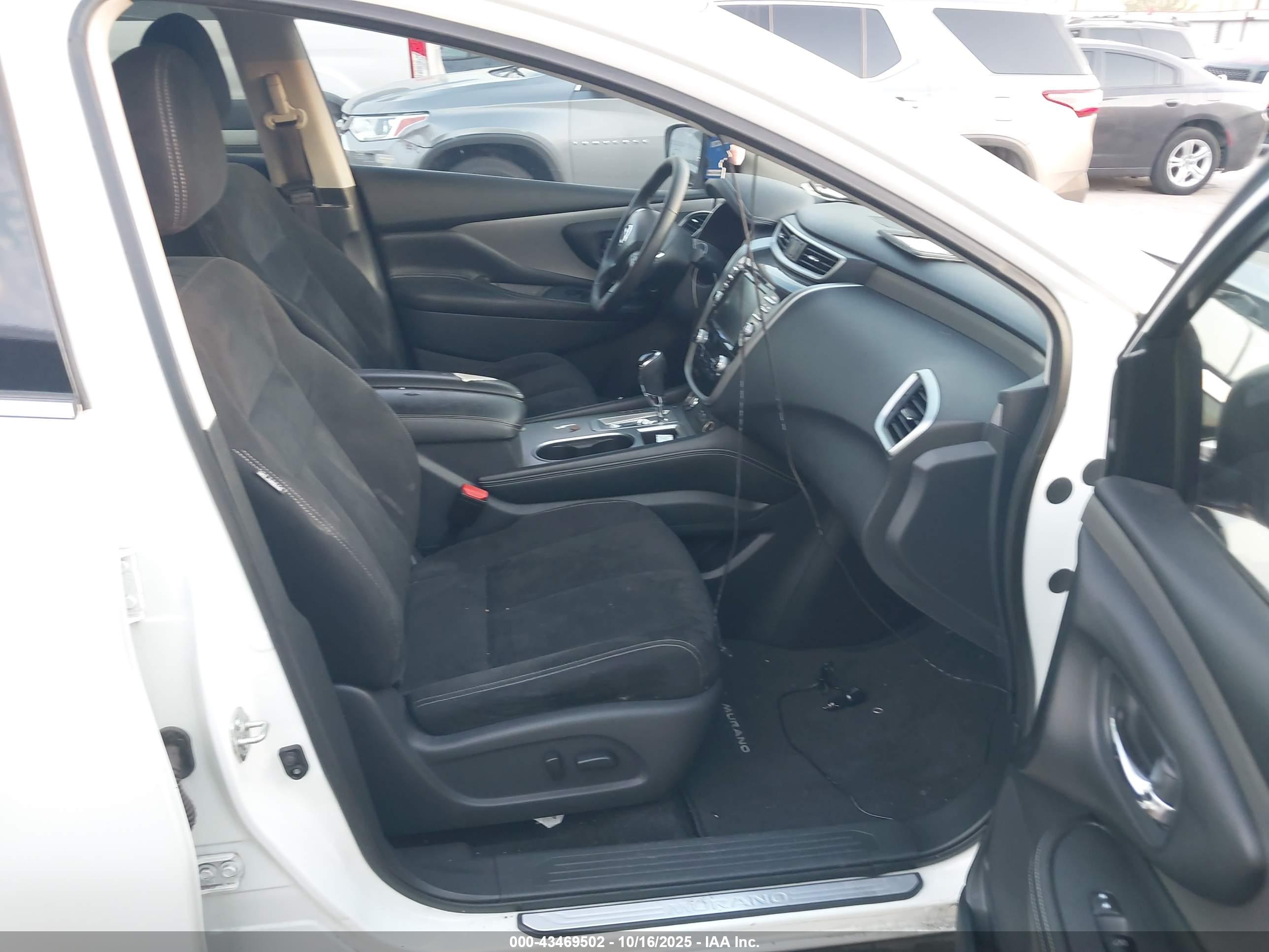 NISSAN MURANO image 5