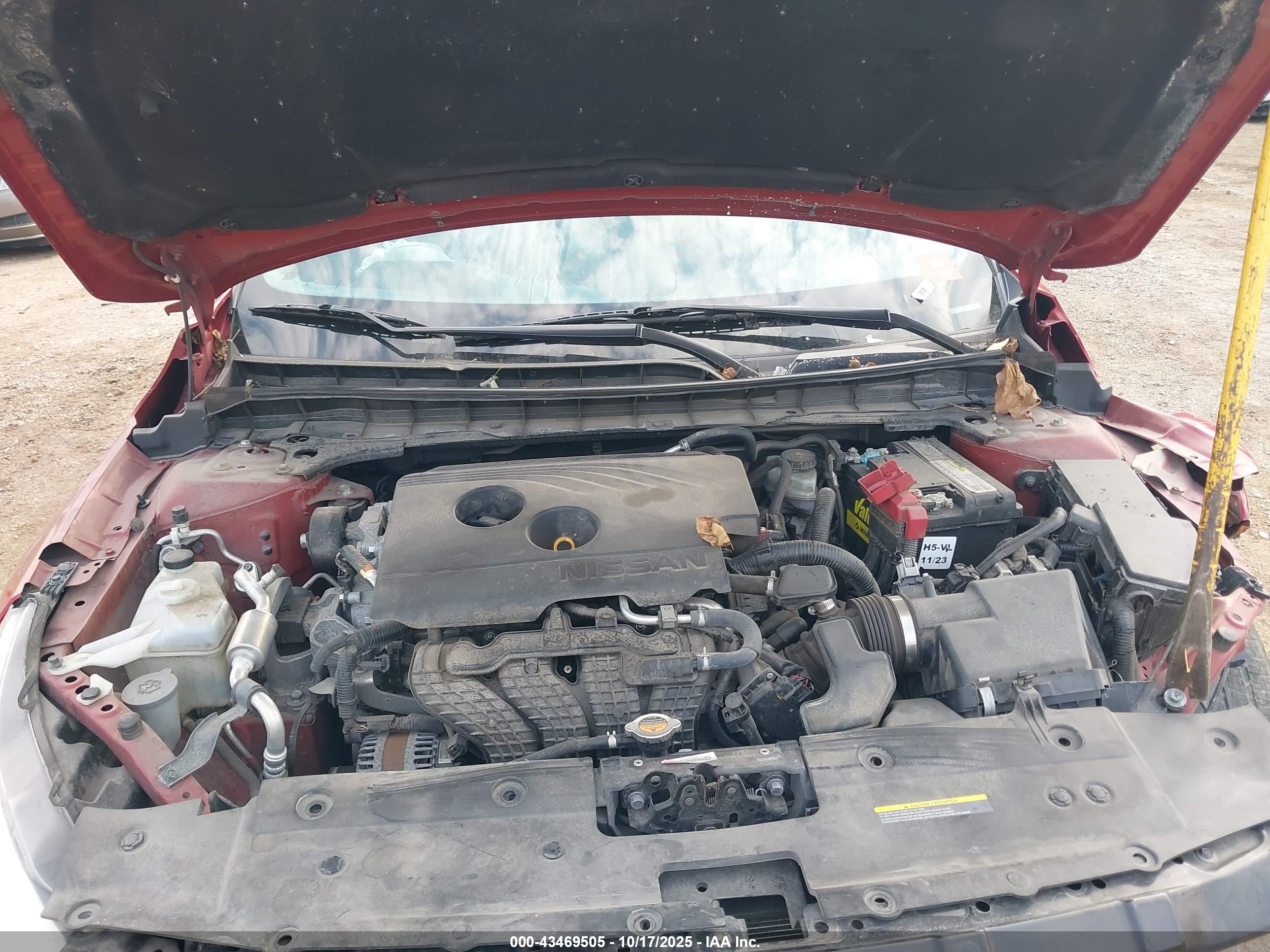 NISSAN ALTIMA image 10