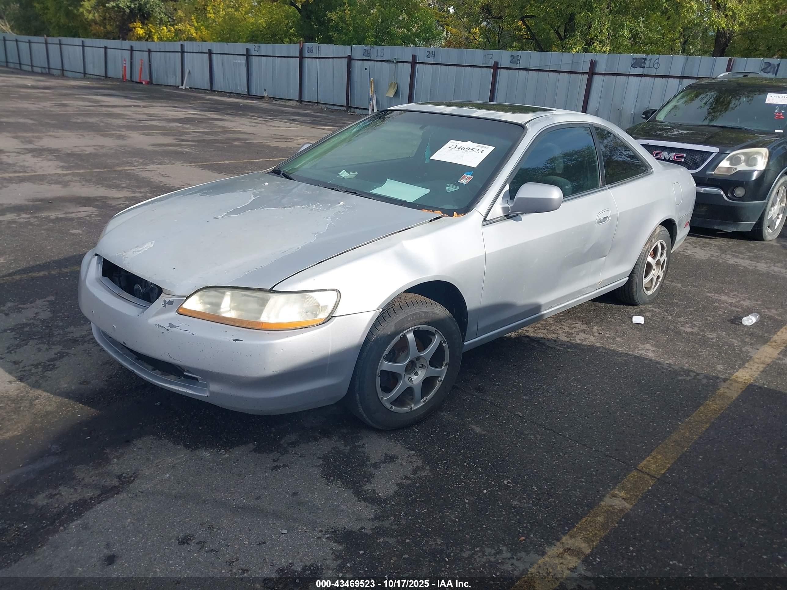 HONDA ACCORD image 2