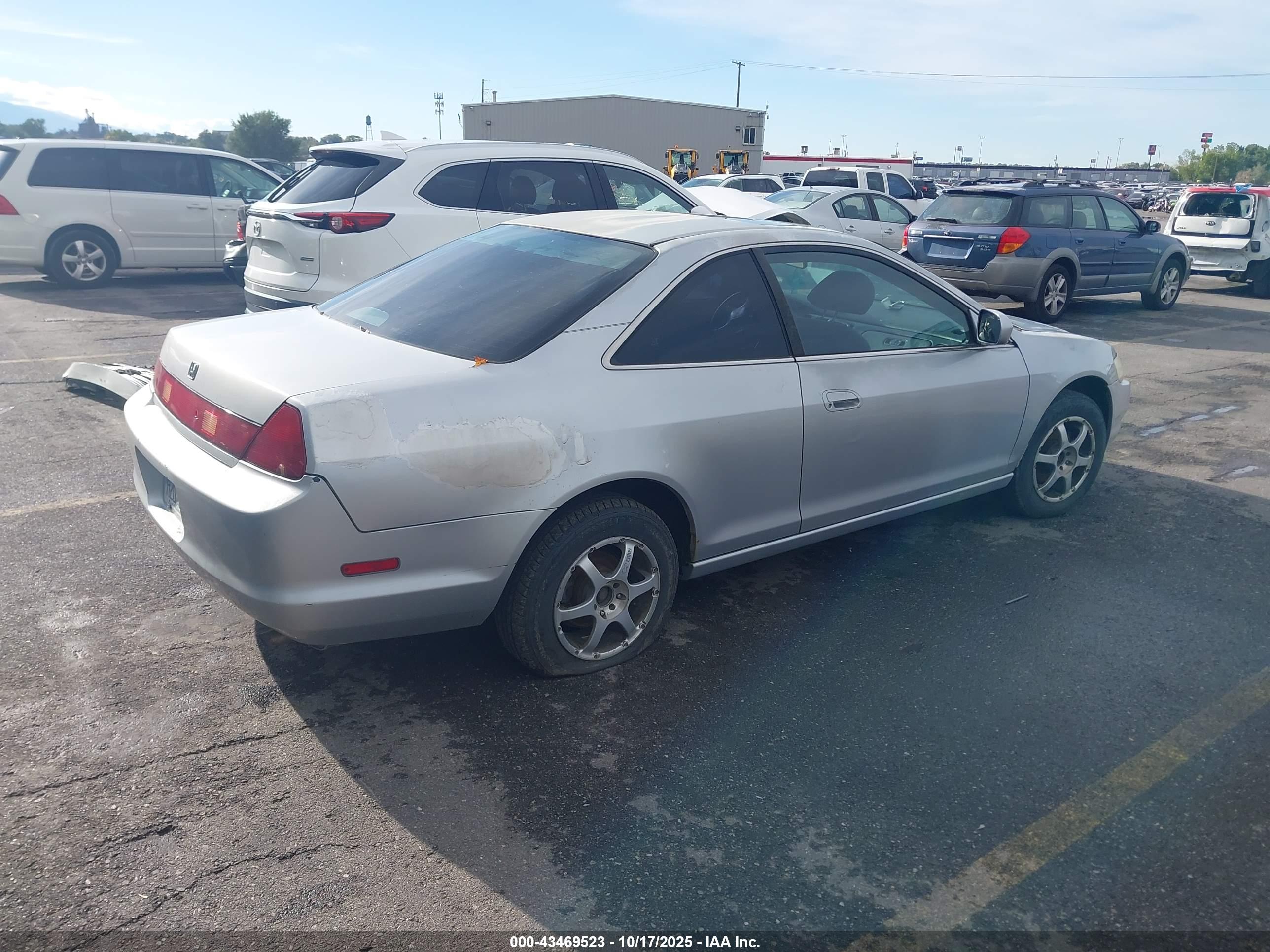 HONDA ACCORD image 4