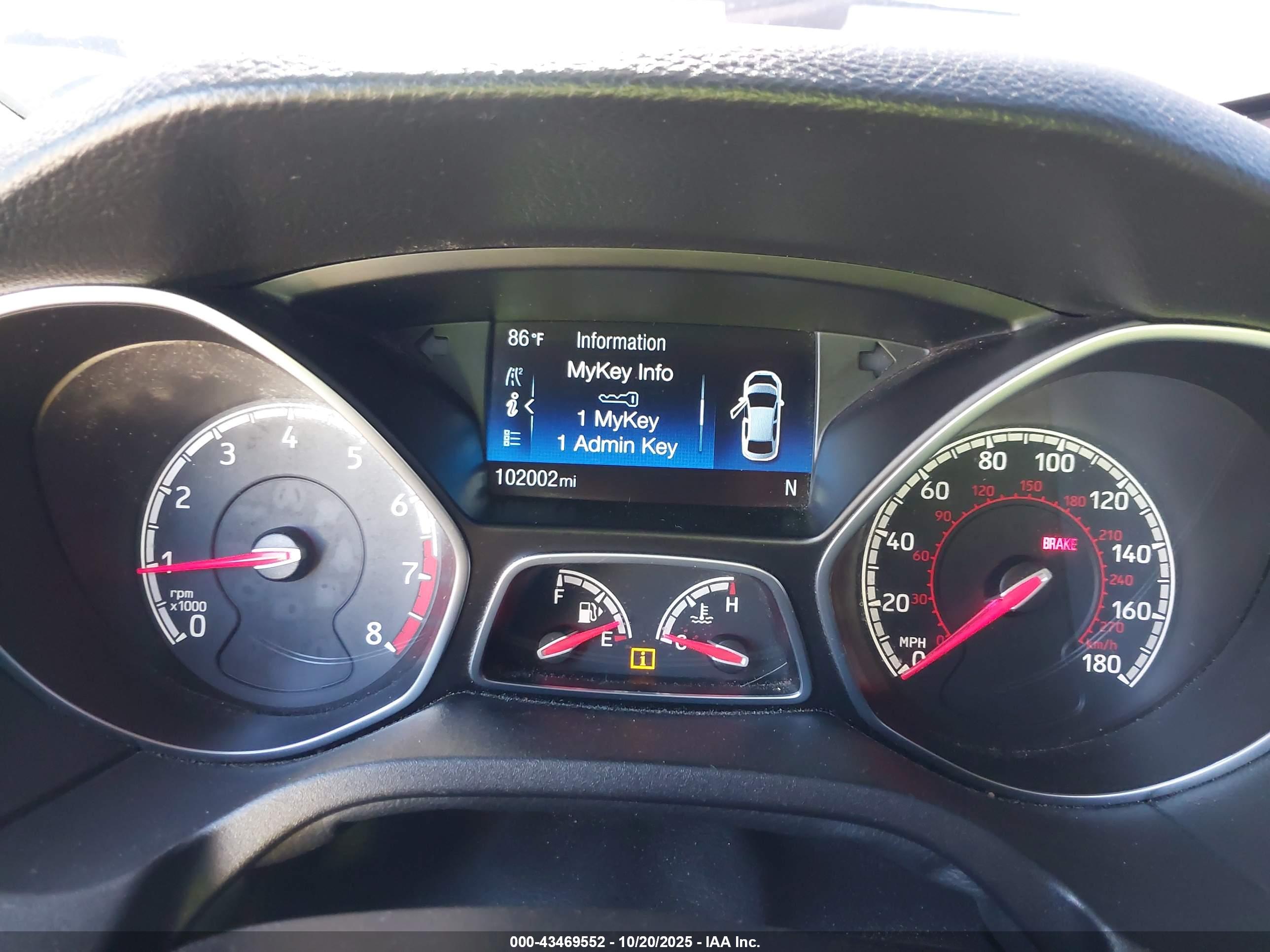 FORD FOCUS image 7