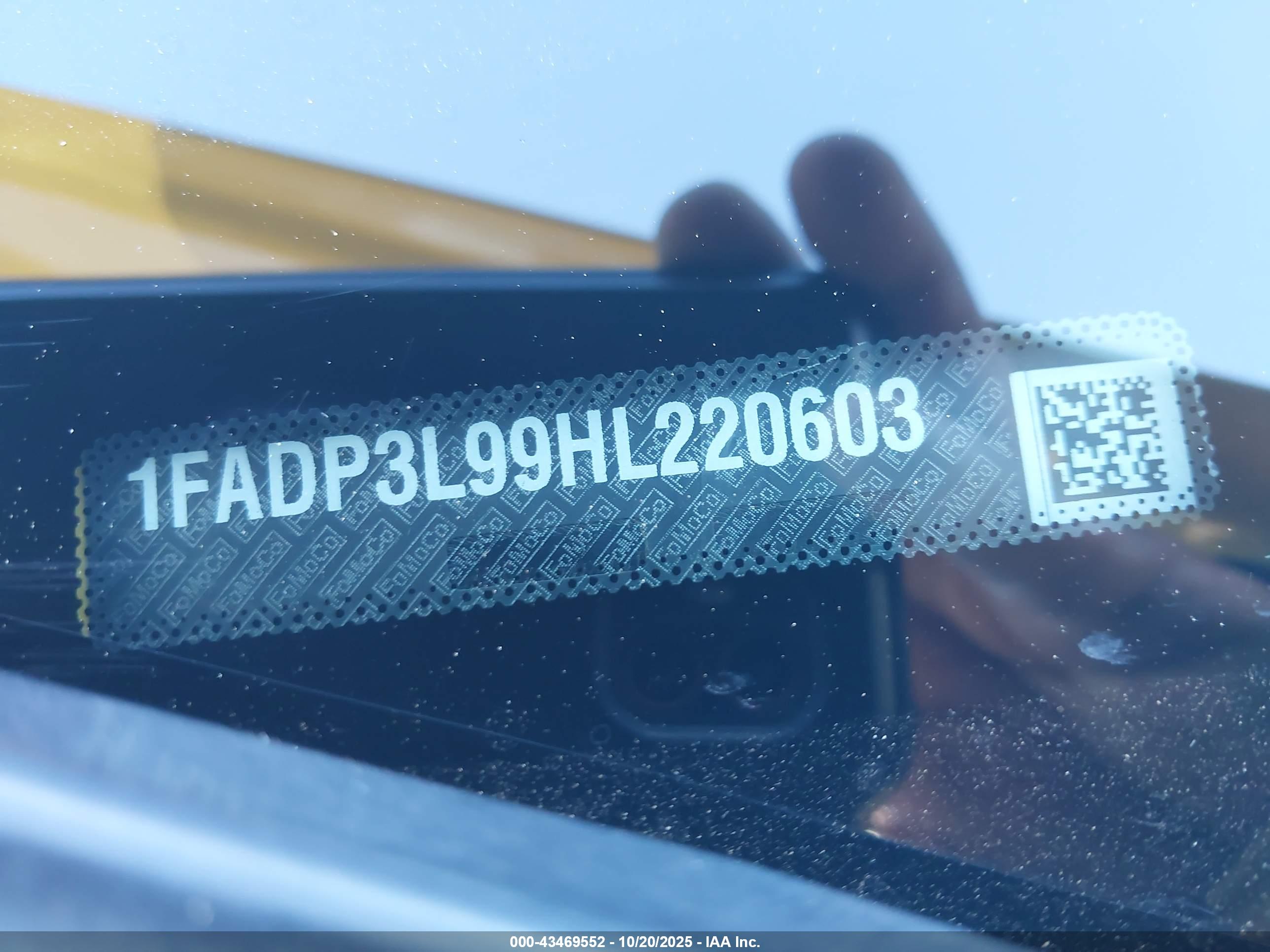FORD FOCUS image 9