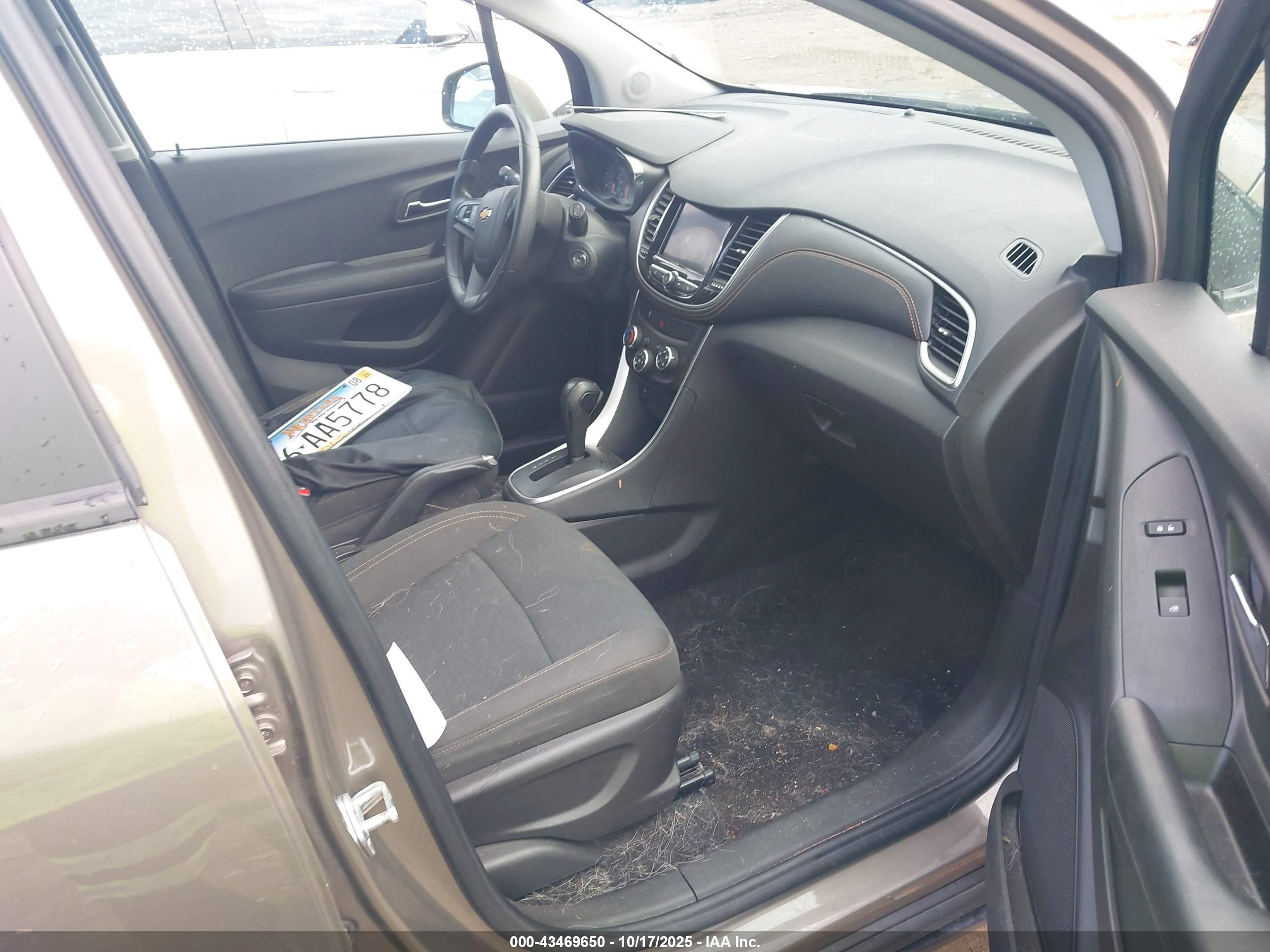 CHEVROLET TRAX image 5
