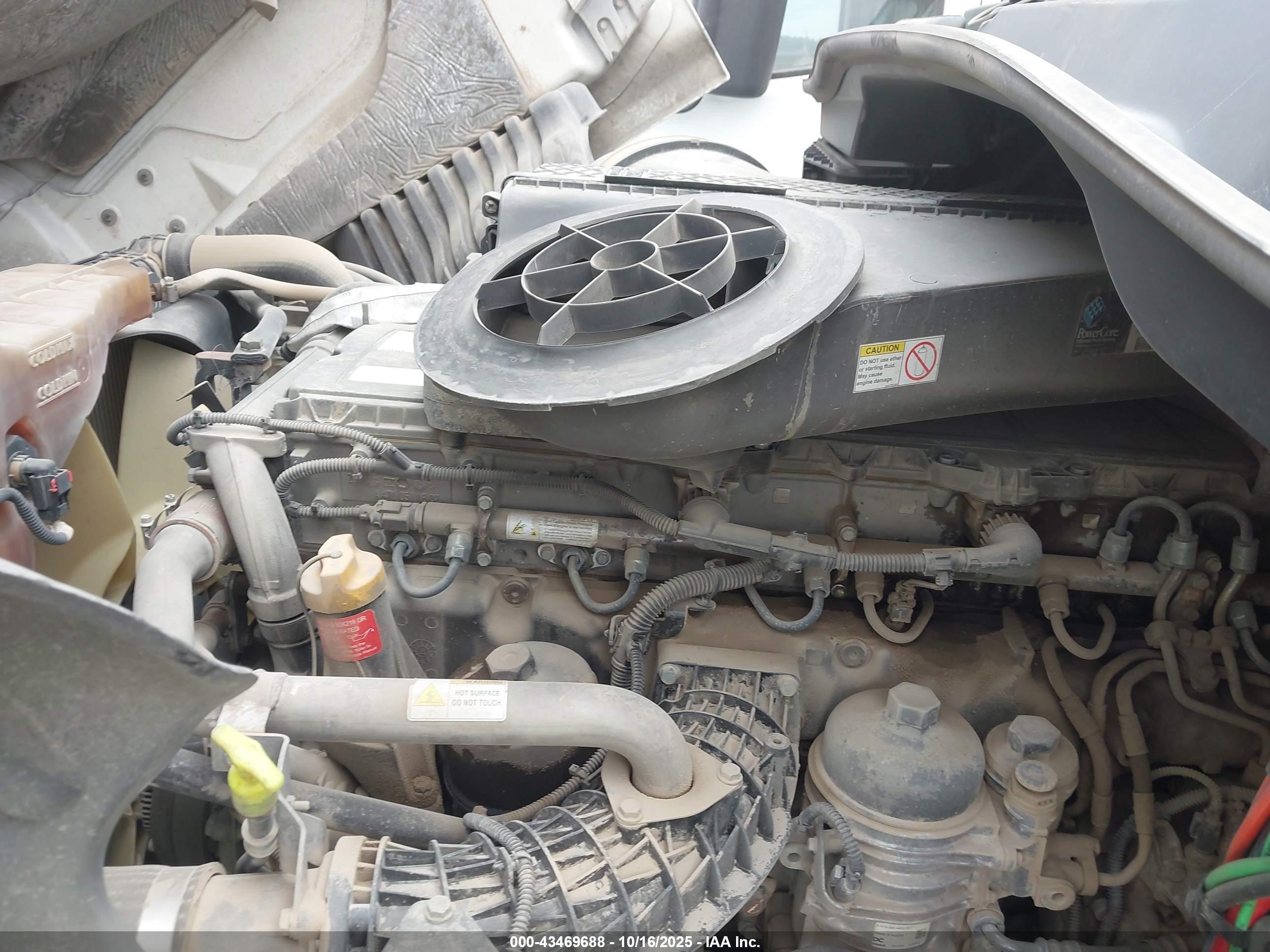 FREIGHTLINER CASCADIA image 10