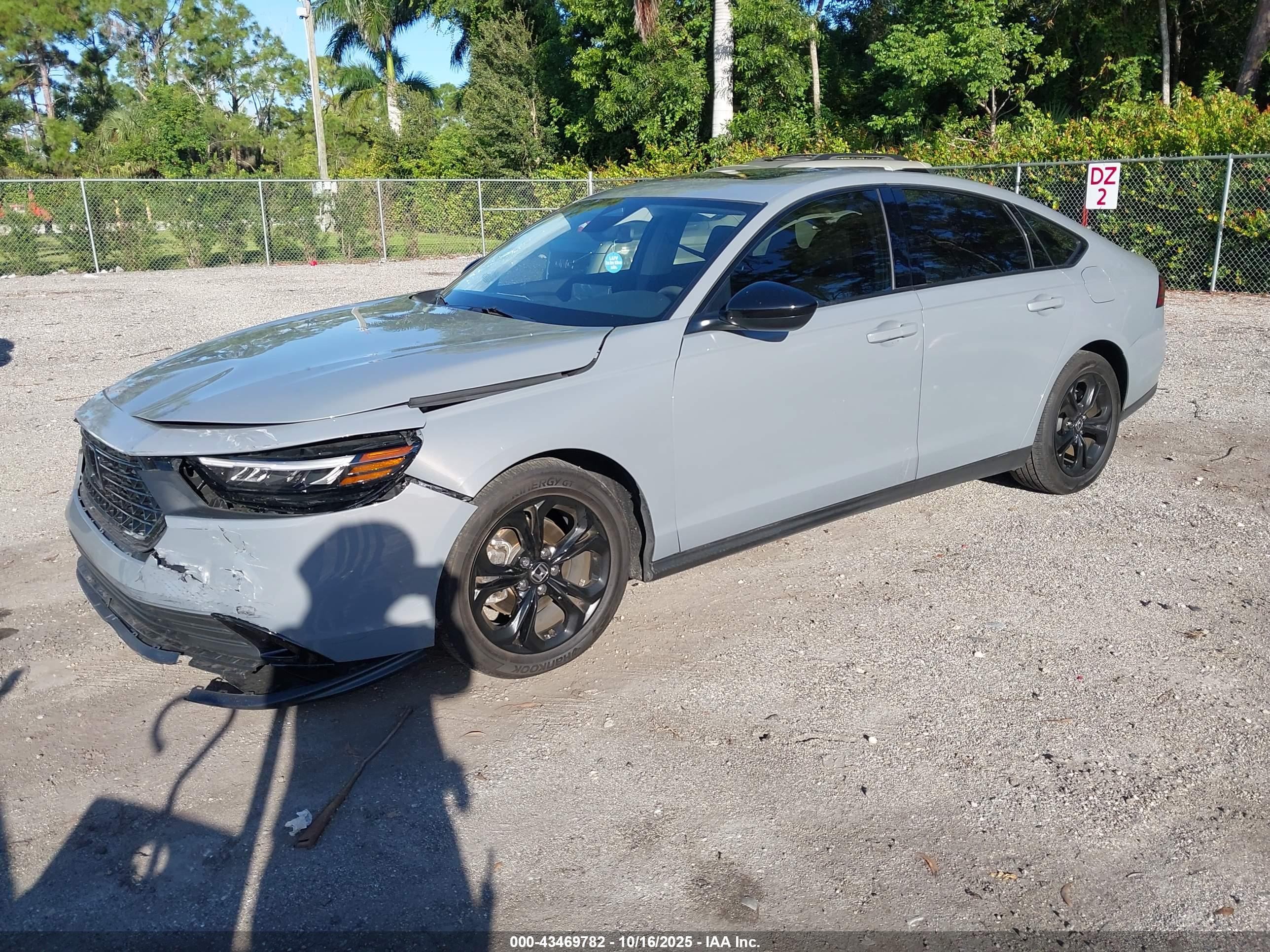HONDA ACCORD image 2