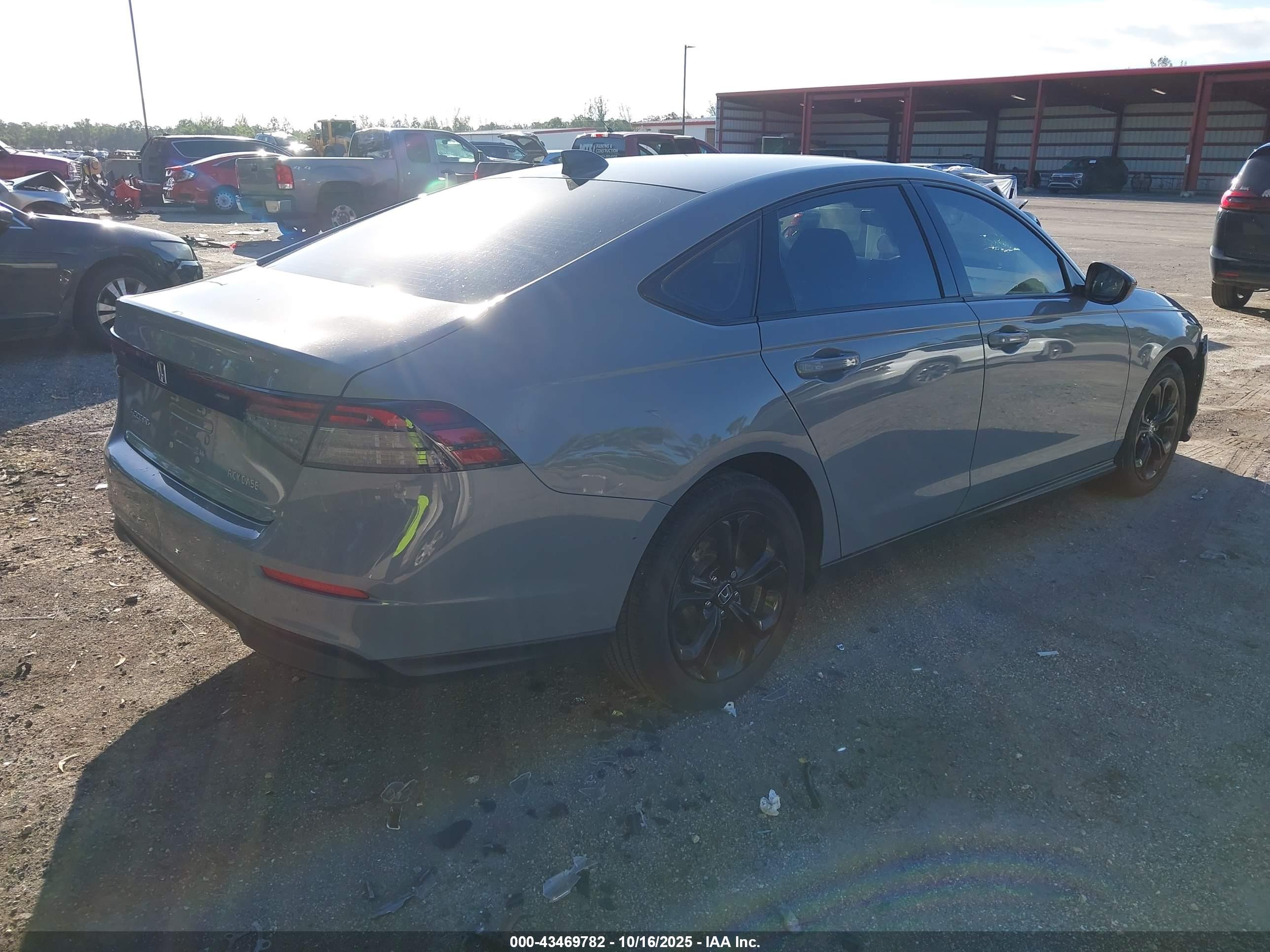 HONDA ACCORD image 4