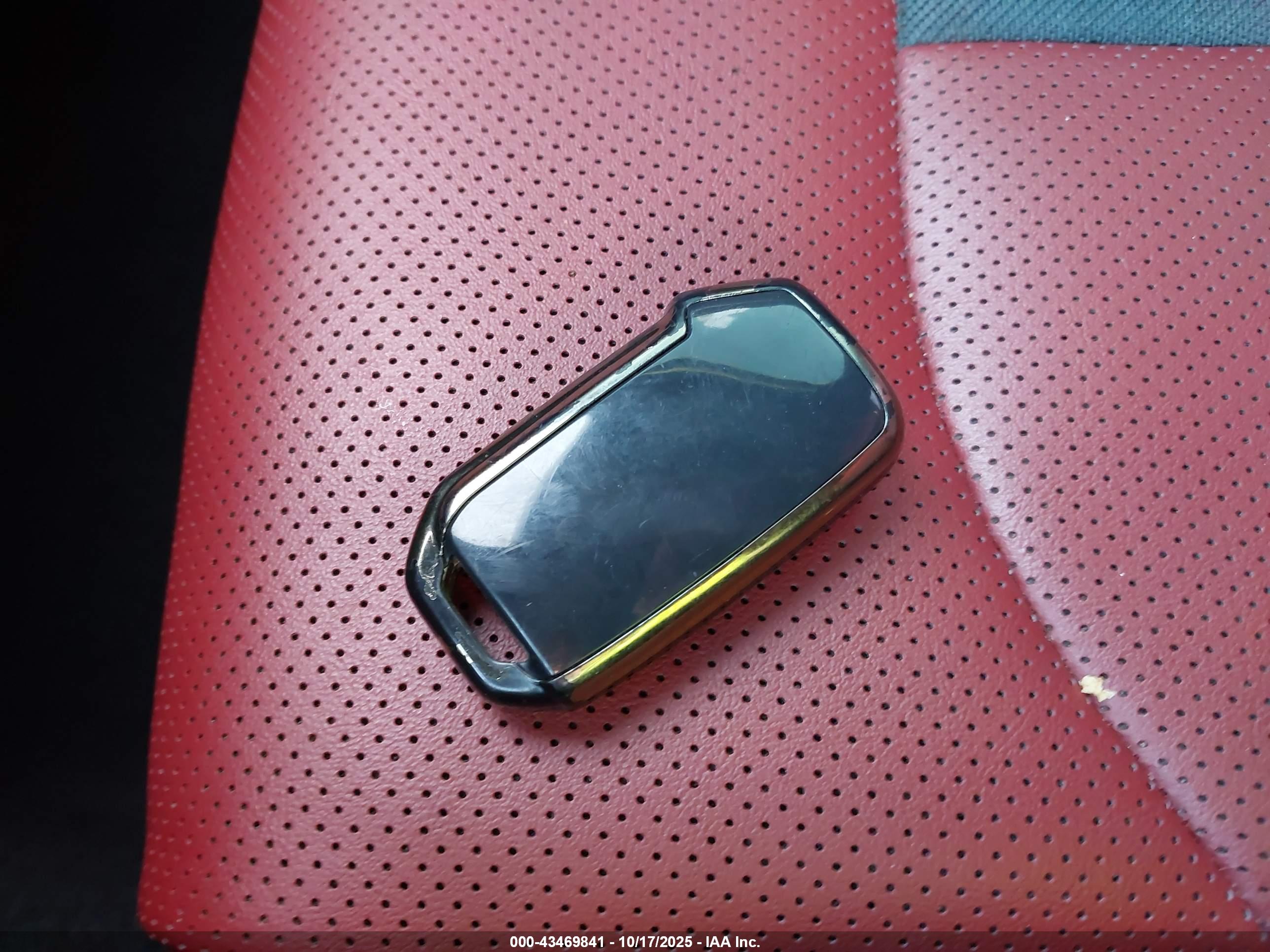 KIA K5 image 11
