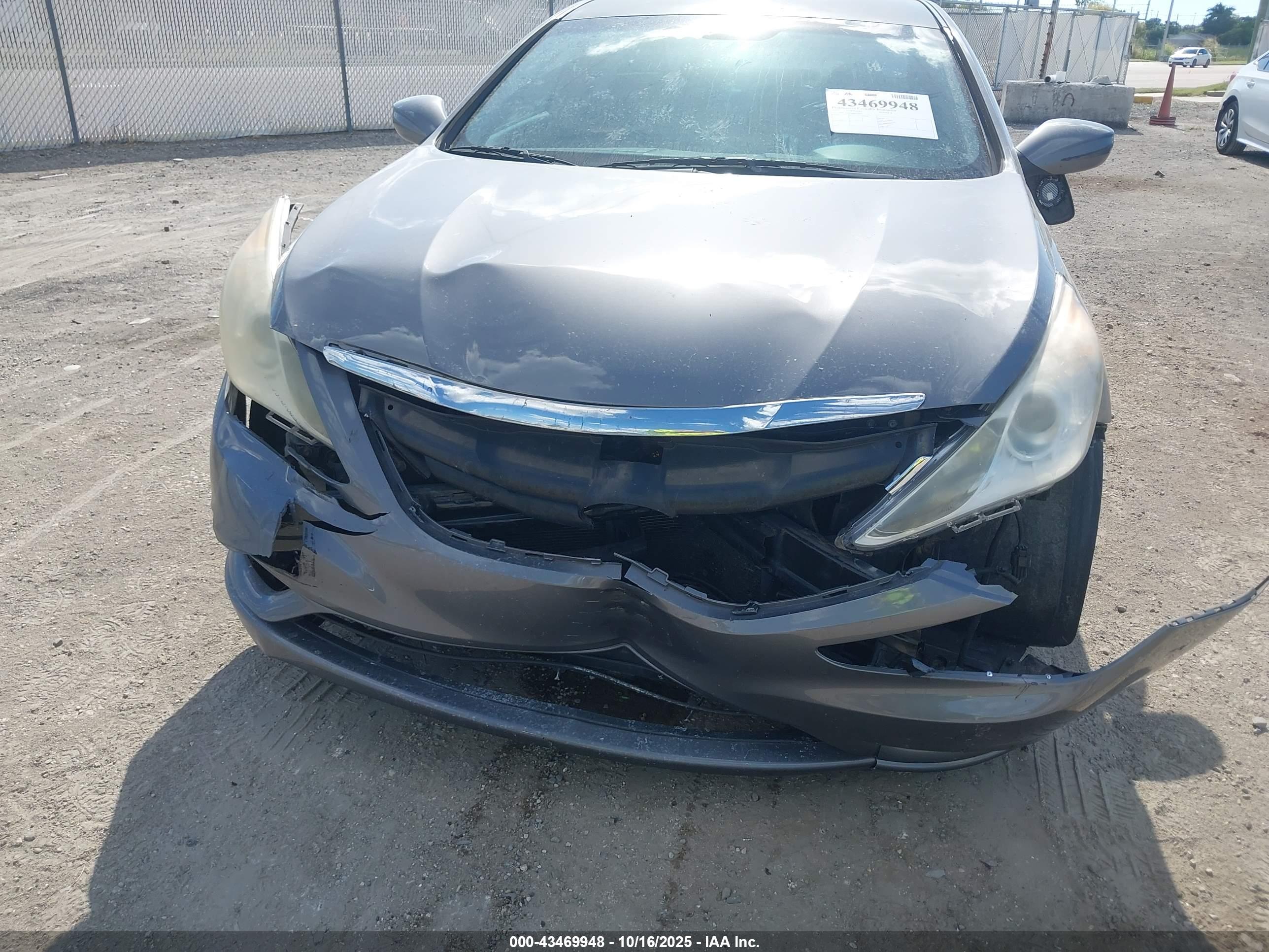 HYUNDAI SONATA image 6