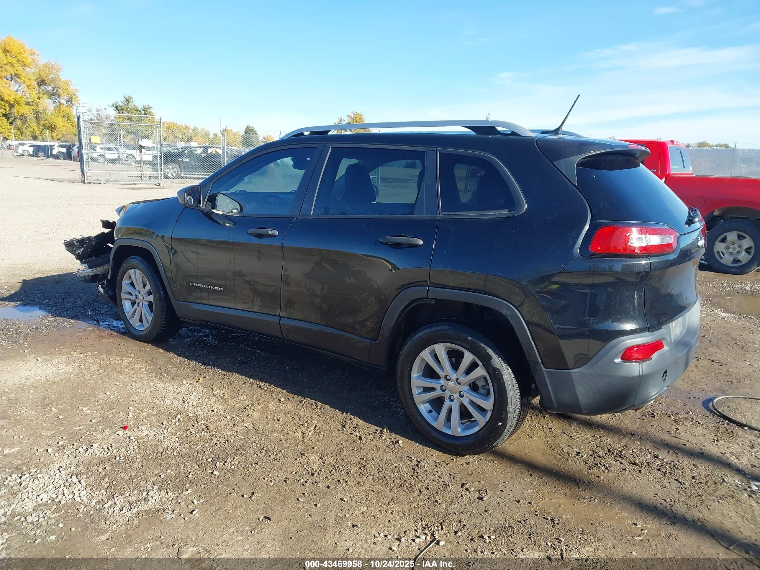 JEEP CHEROKEE image 3