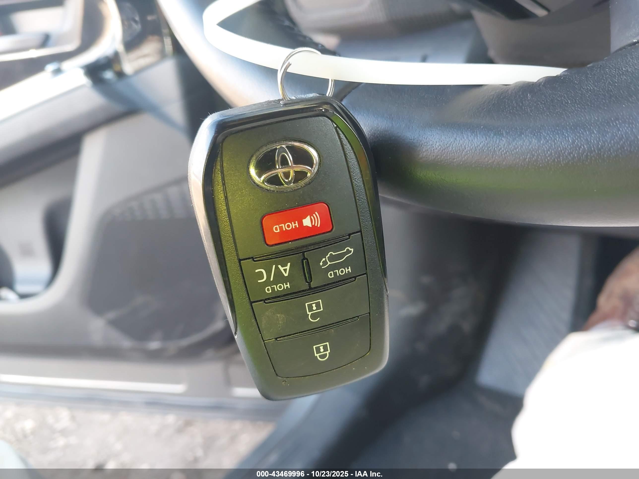 TOYOTA BZ4X image 11