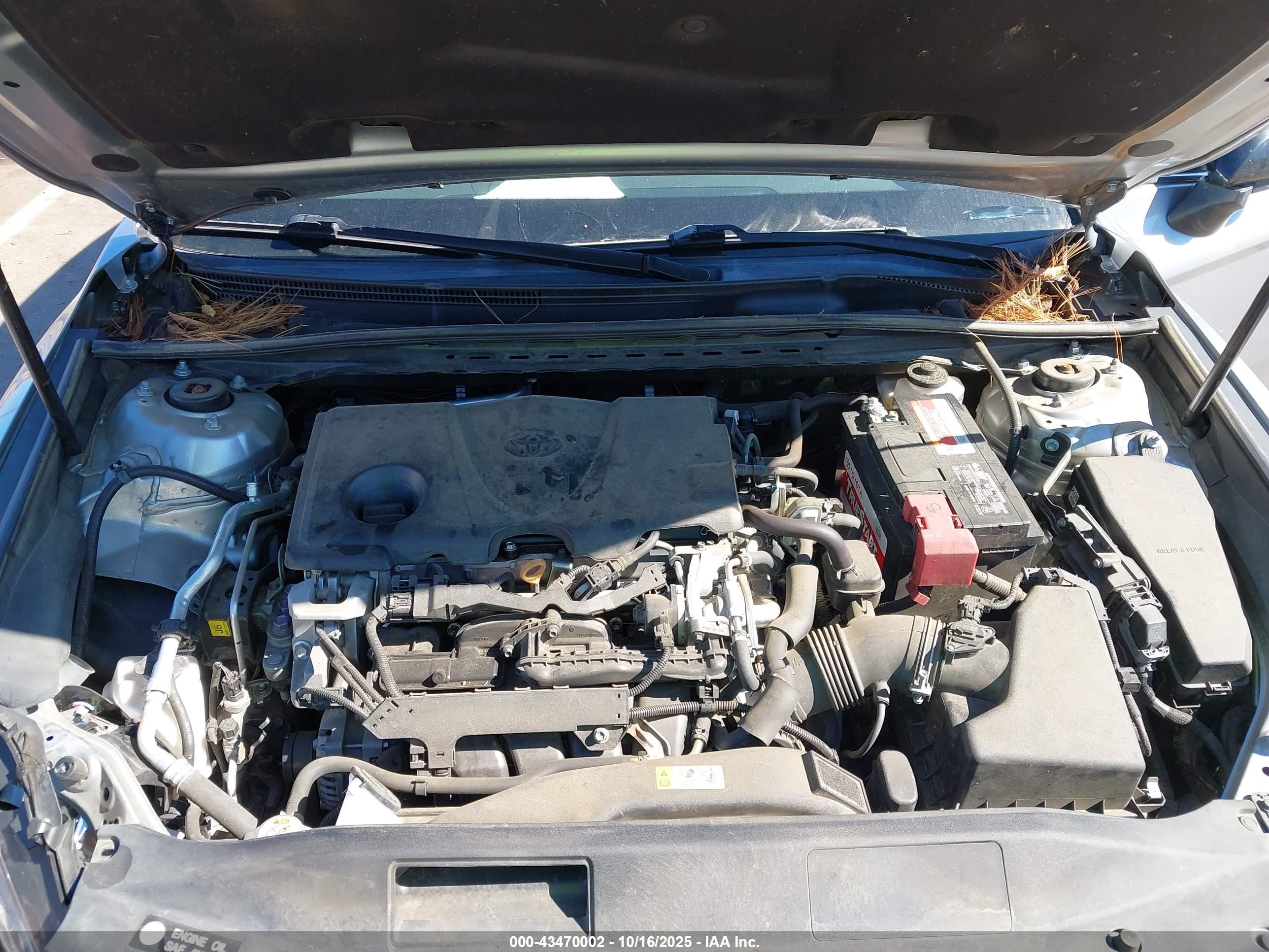TOYOTA CAMRY image 10
