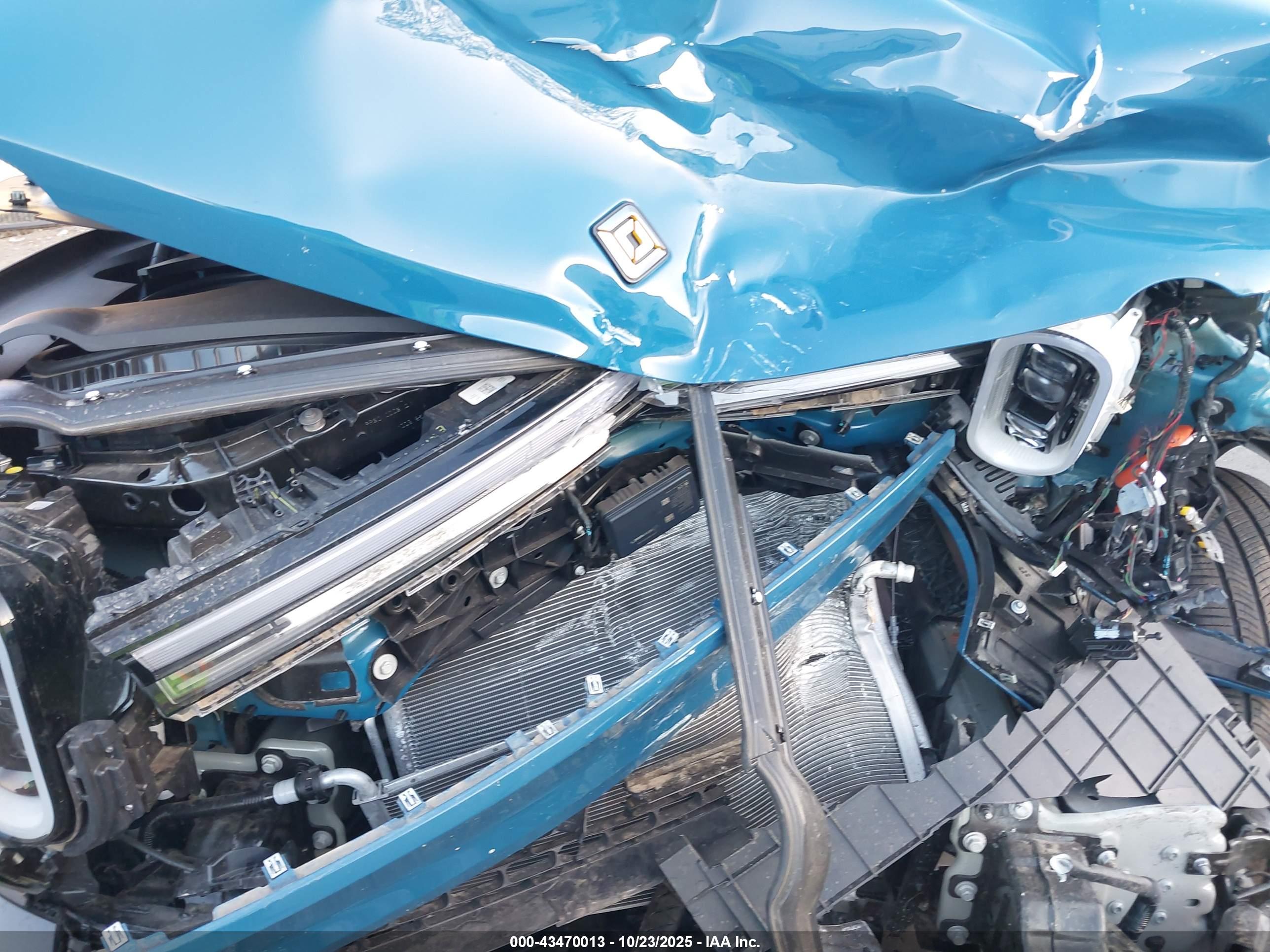 RIVIAN R1T image 10