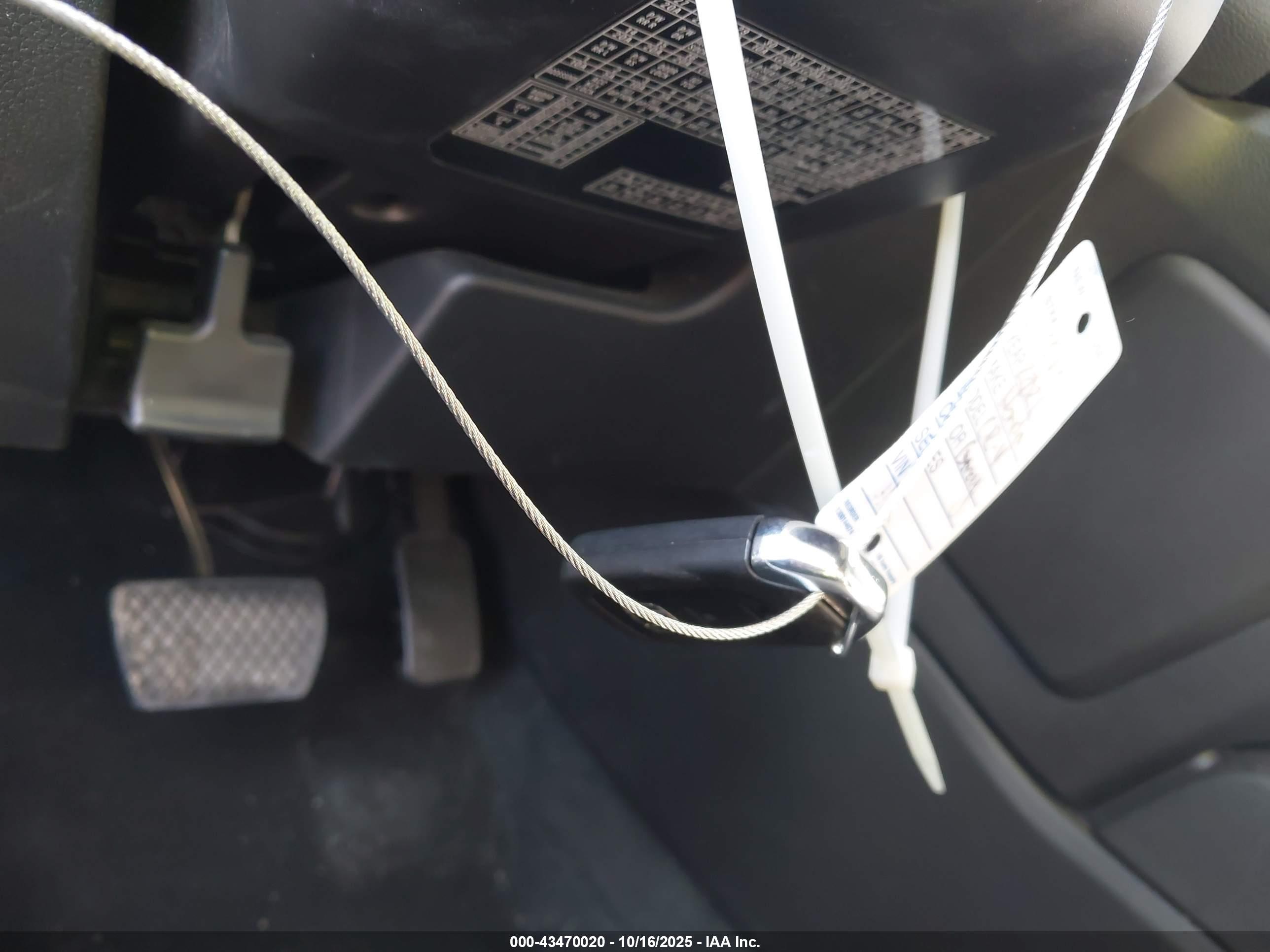 HONDA CR-V image 11