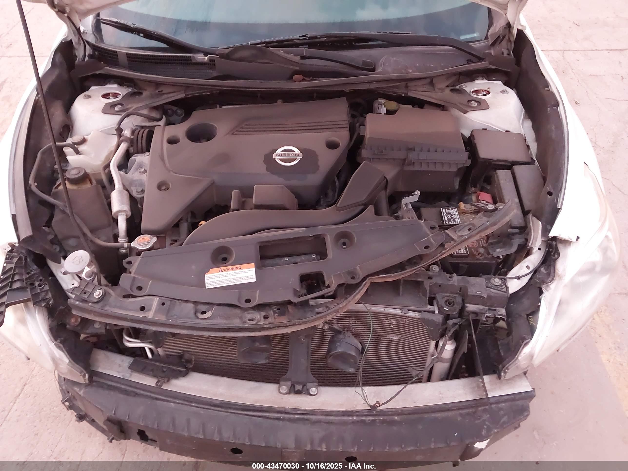 NISSAN ALTIMA image 10