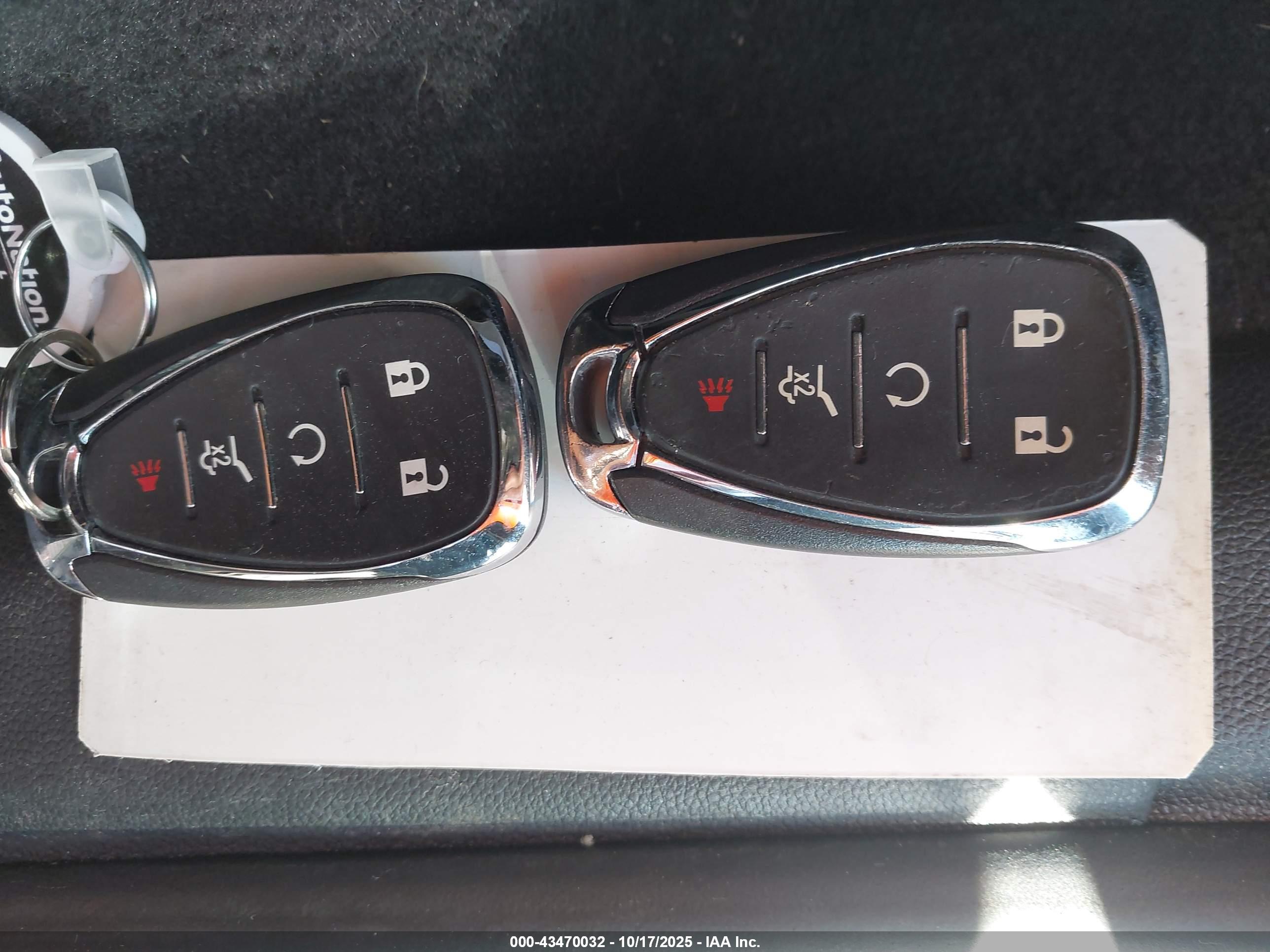 CHEVROLET TRAVERSE image 11