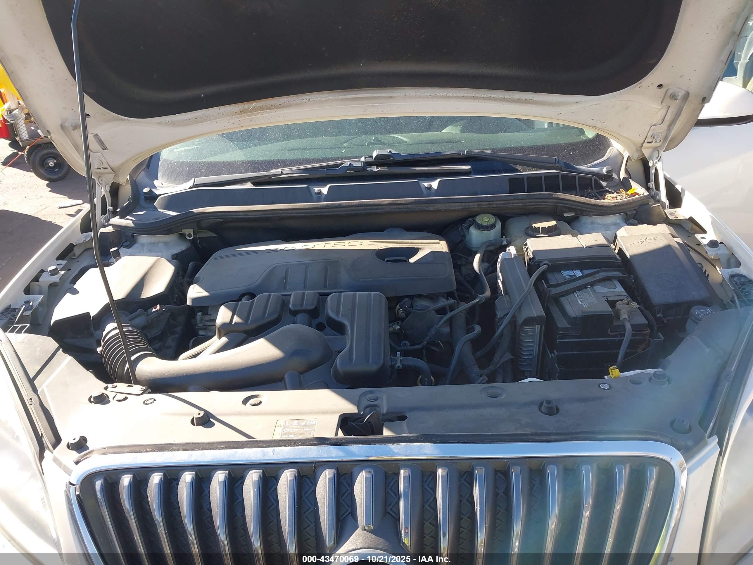 BUICK VERANO image 10