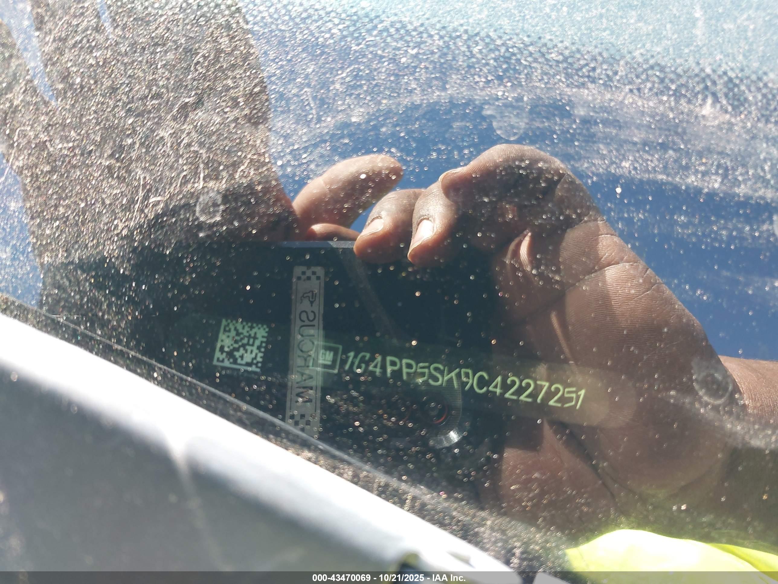 BUICK VERANO image 9