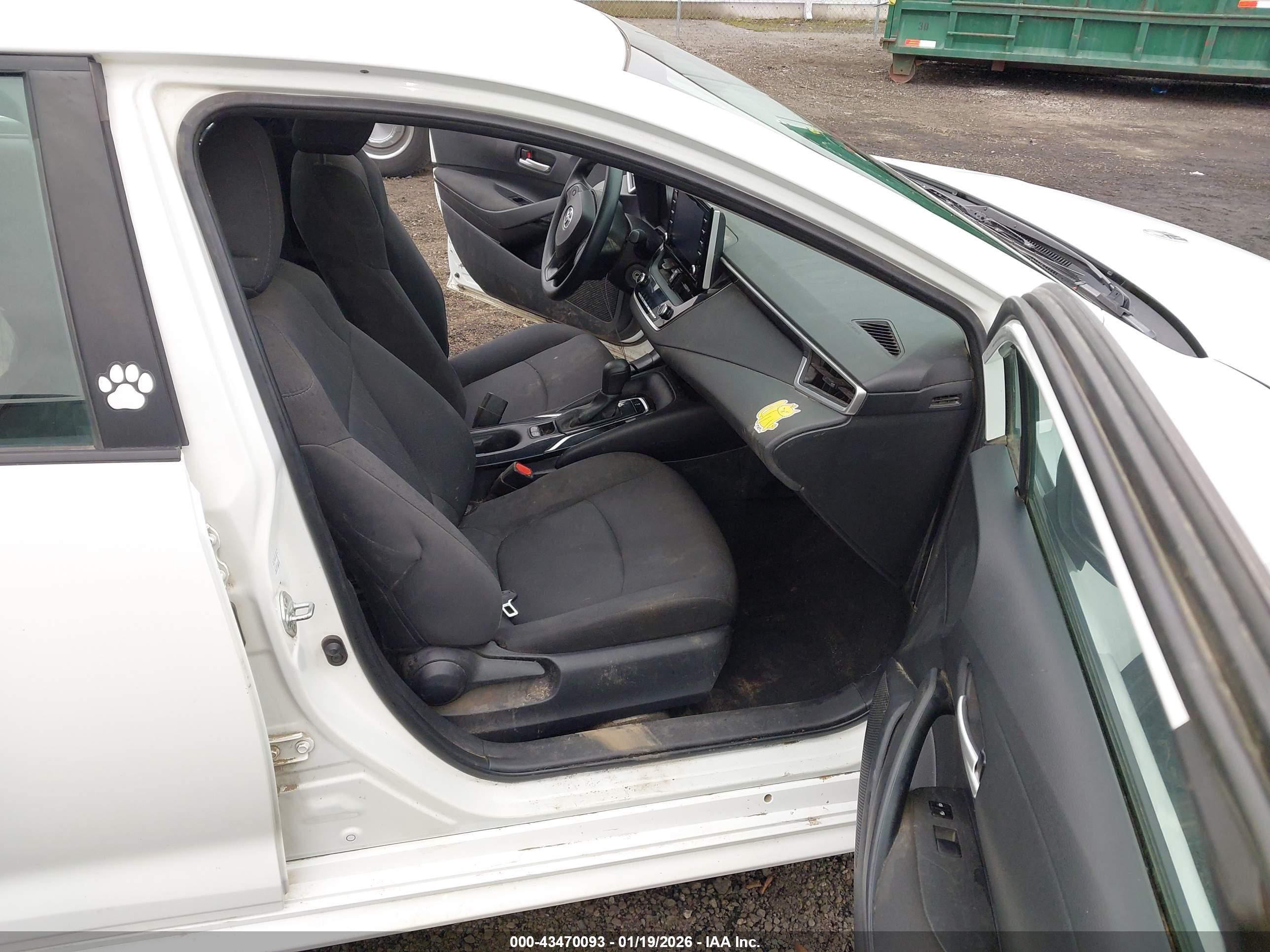 TOYOTA COROLLA image 5