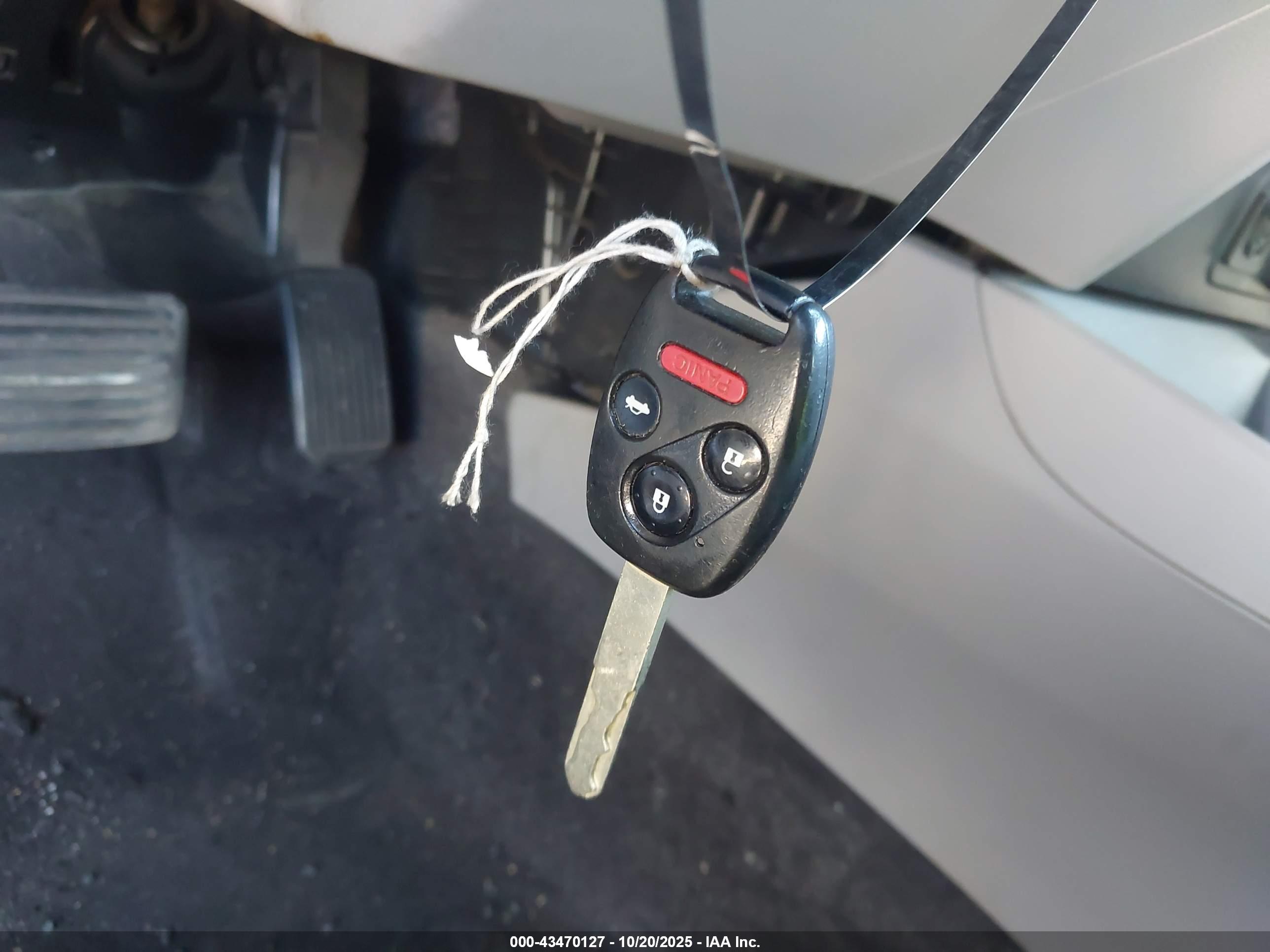 HONDA CIVIC image 11