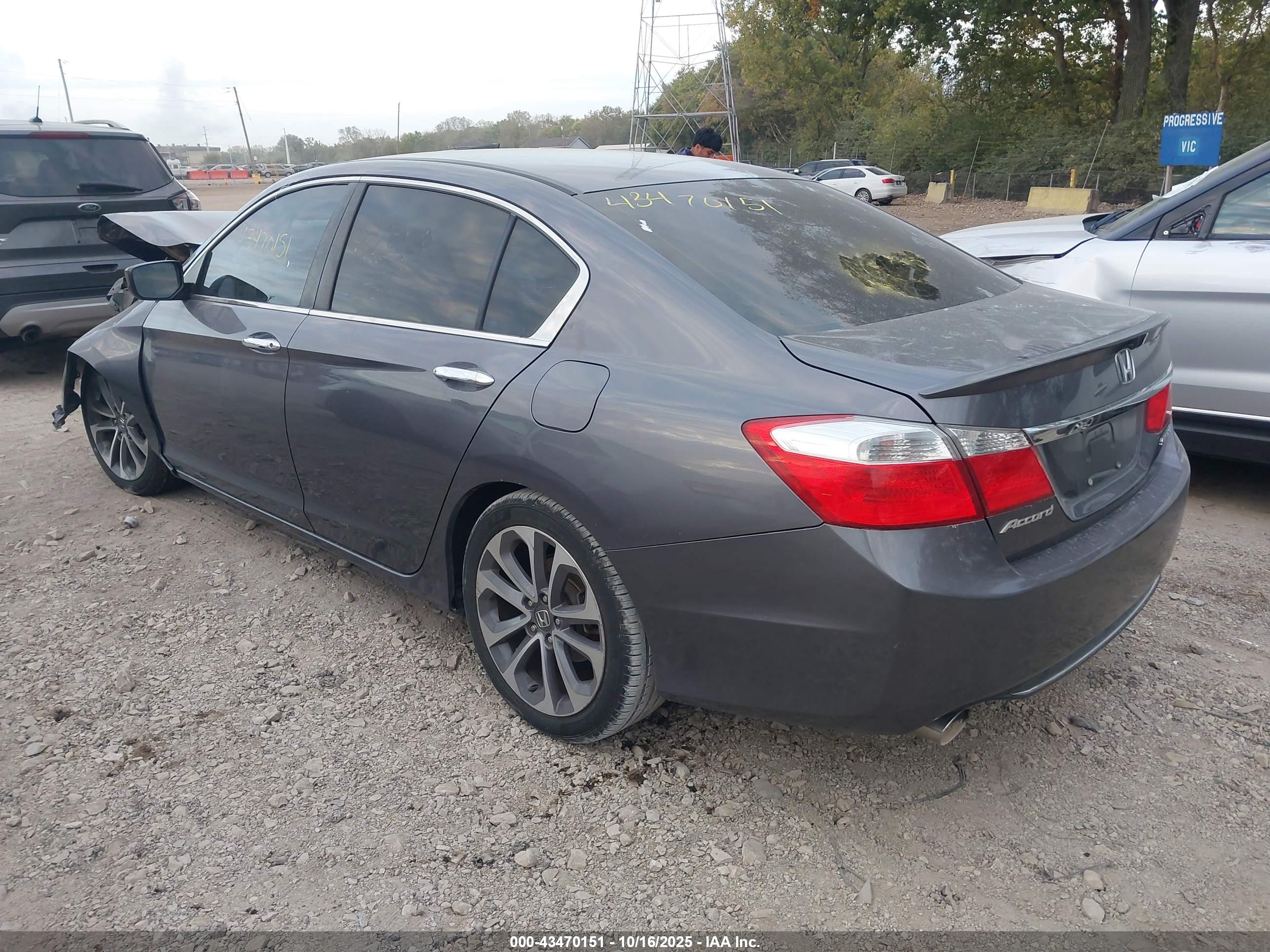 HONDA ACCORD image 3
