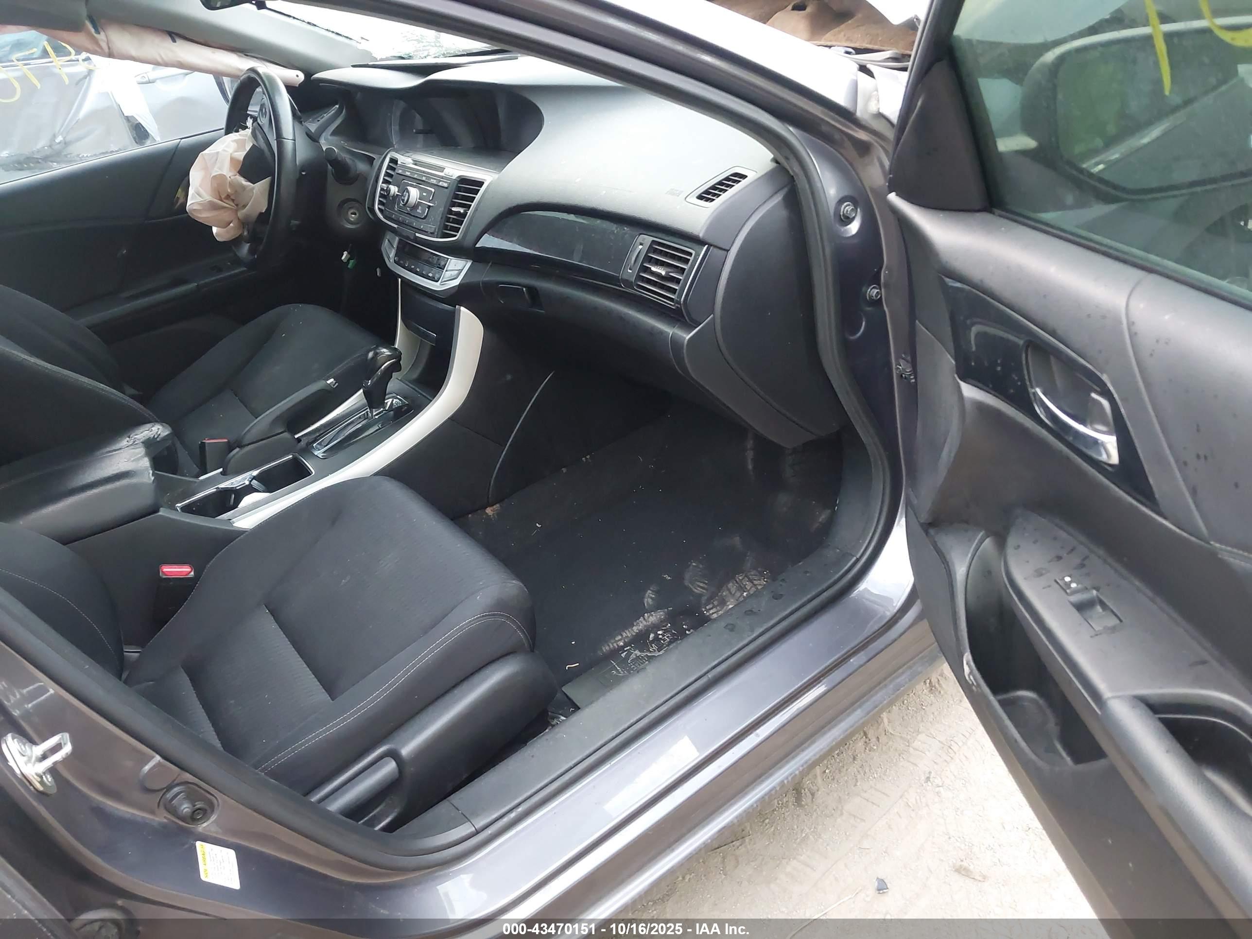 HONDA ACCORD image 5
