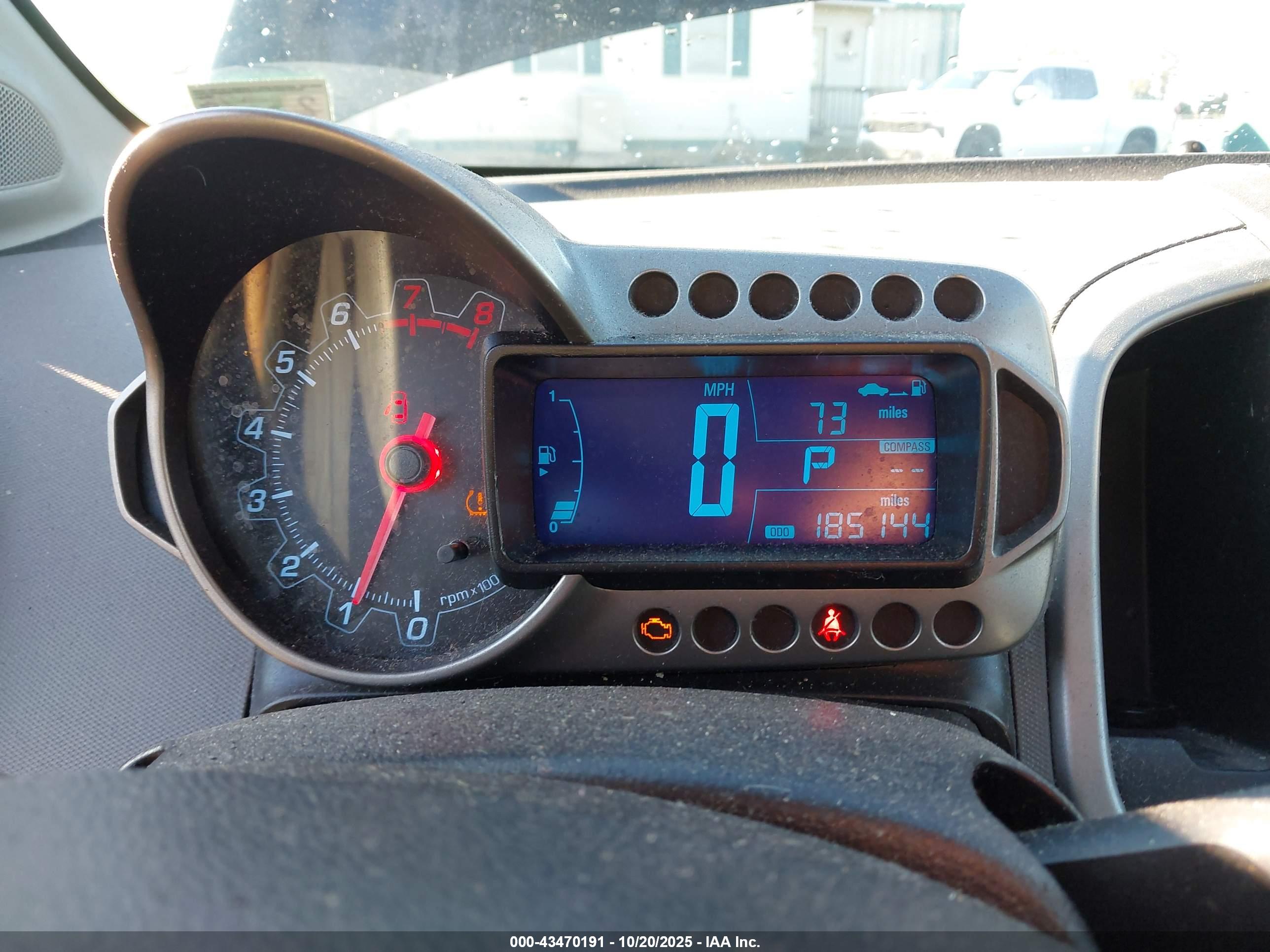 CHEVROLET SONIC image 7