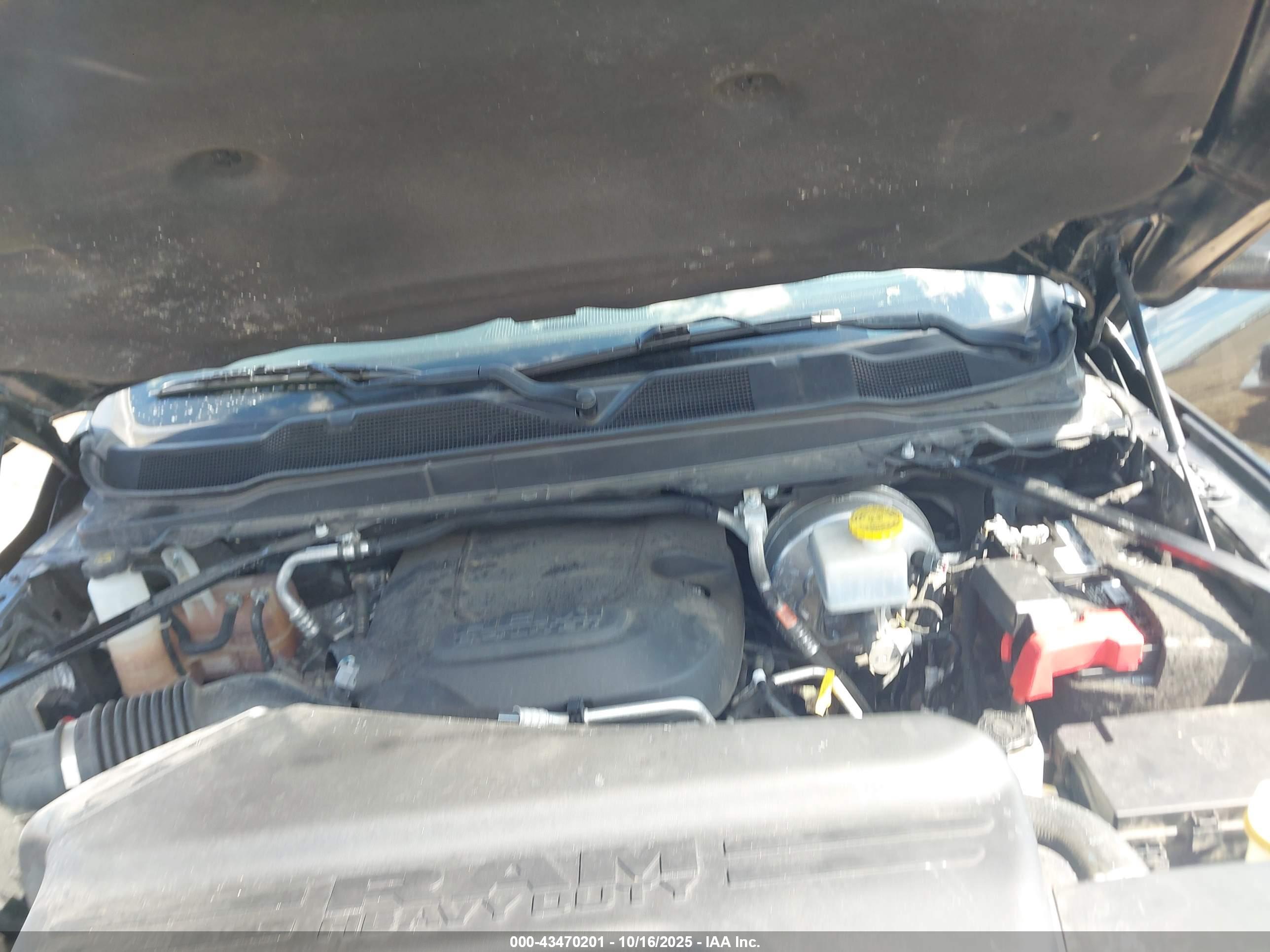 RAM 2500 image 10