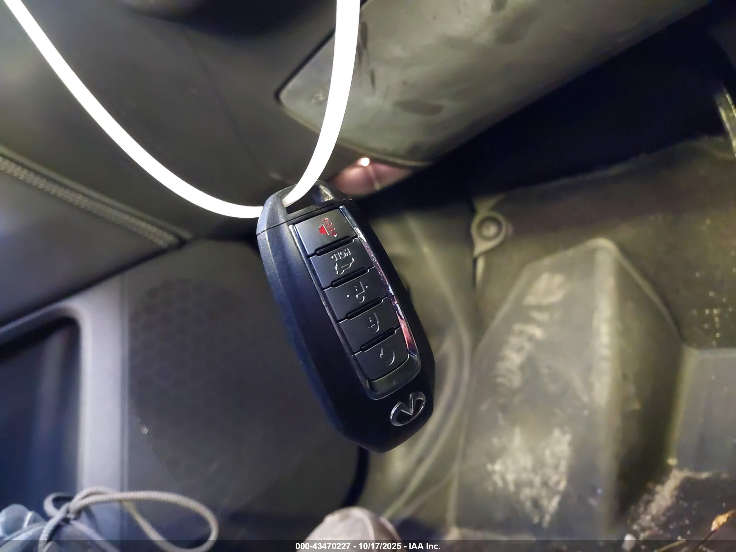 INFINITI QX60 image 11