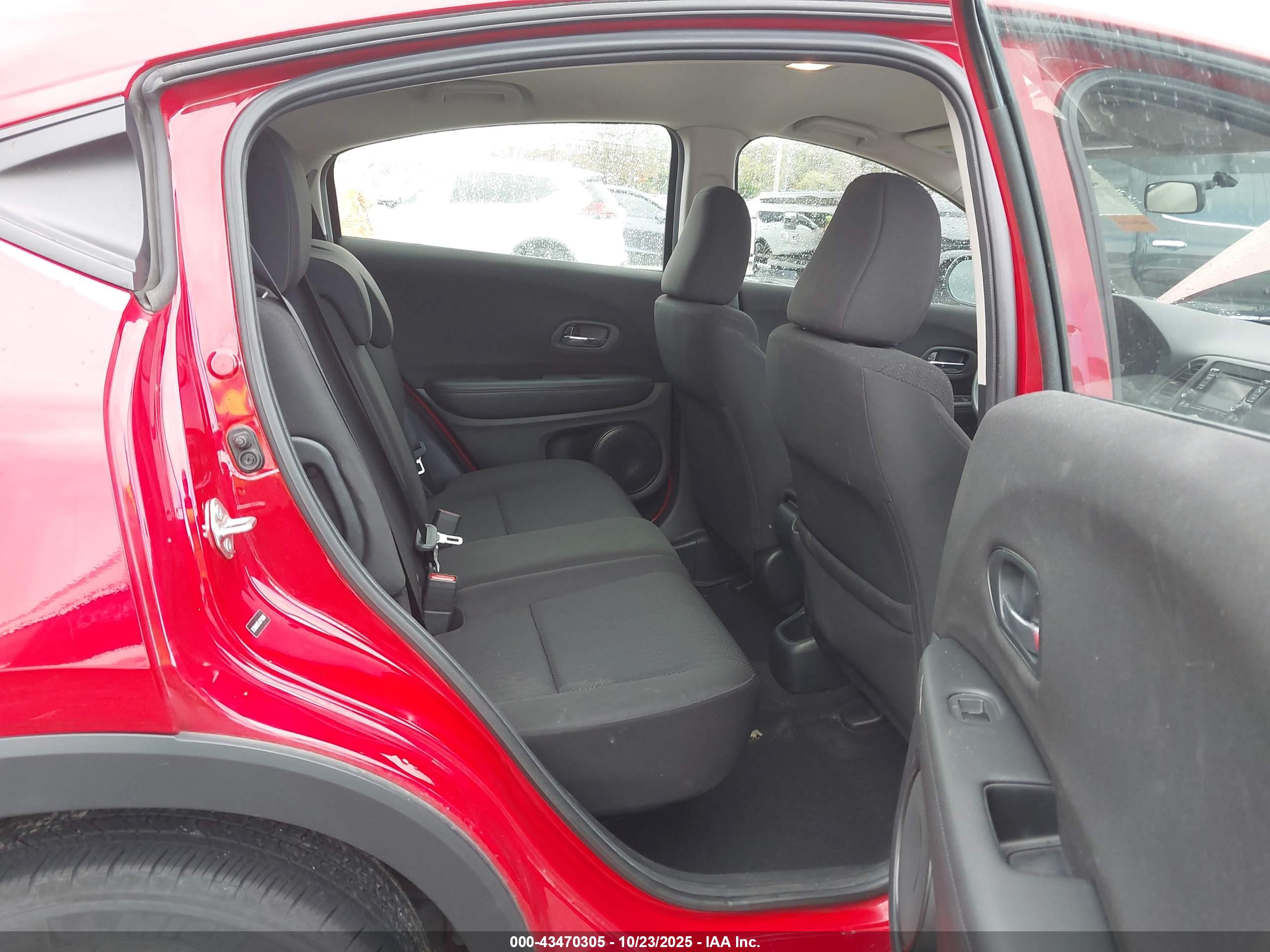 HONDA HR-V image 8