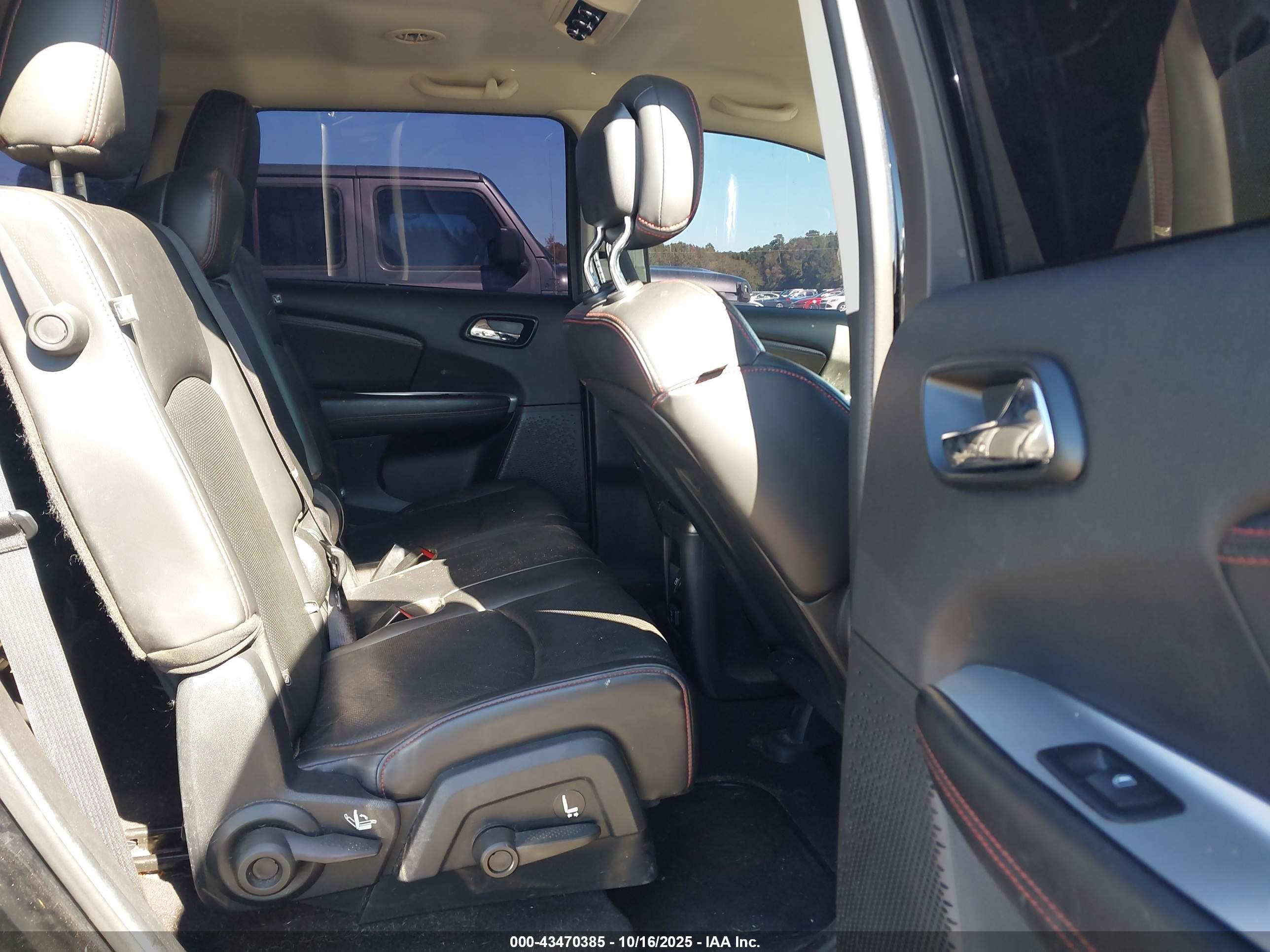 DODGE JOURNEY image 8