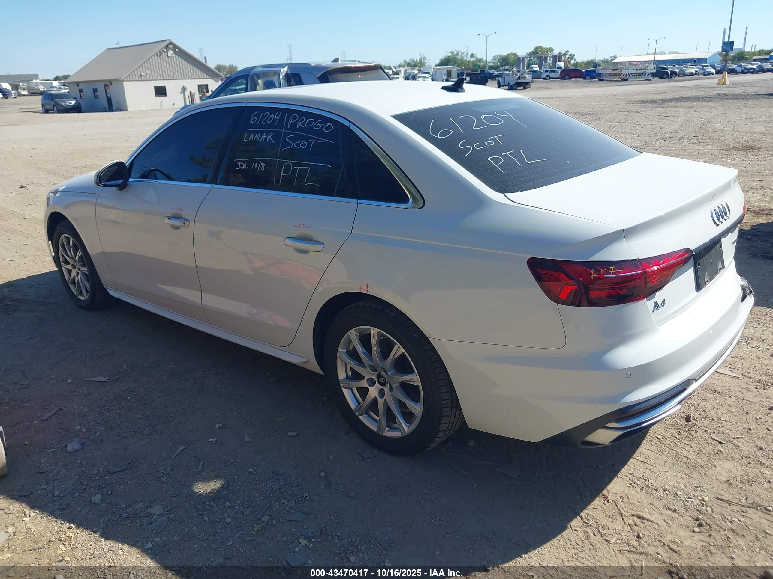 AUDI A4 image 3