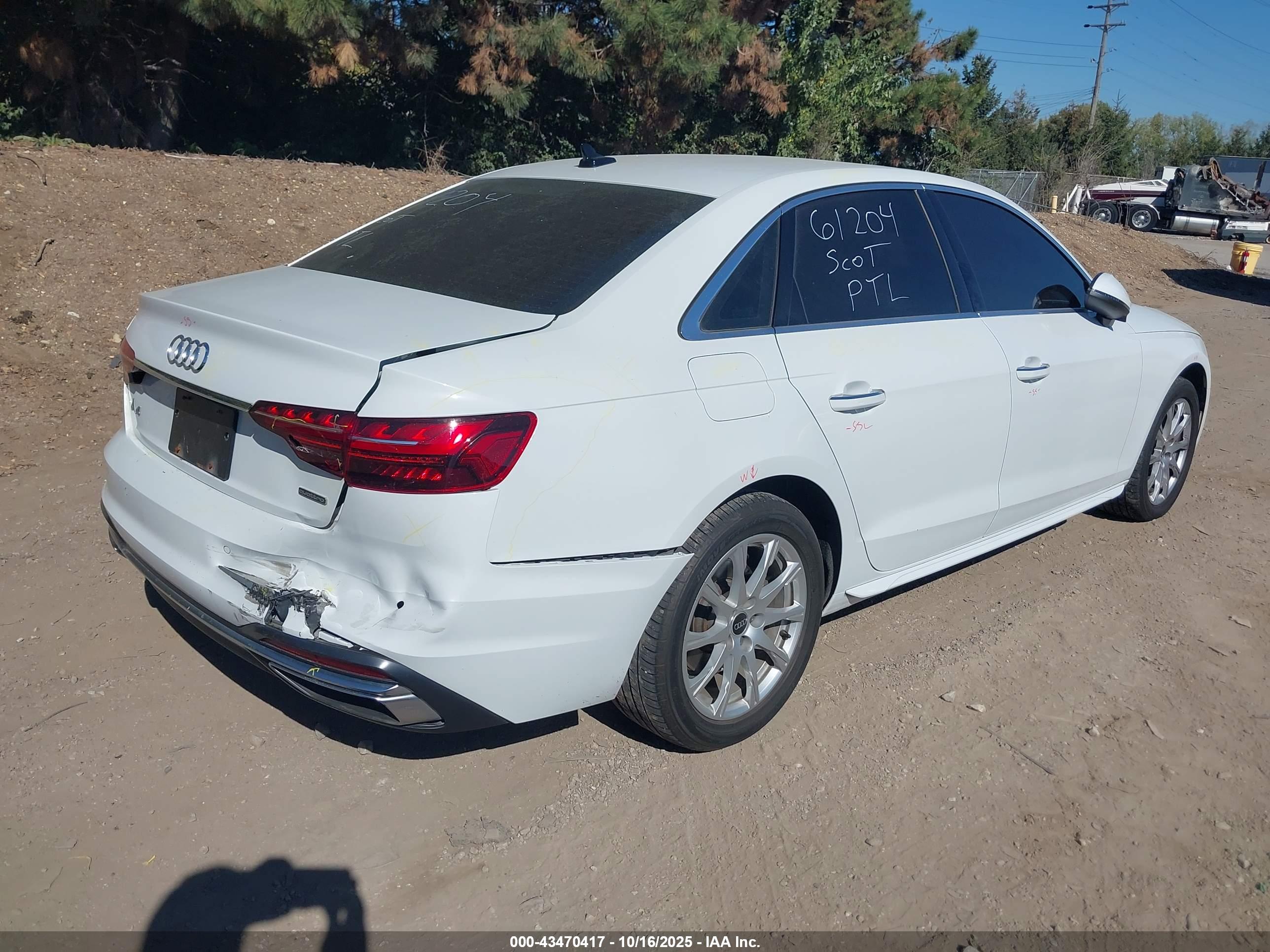 AUDI A4 image 4