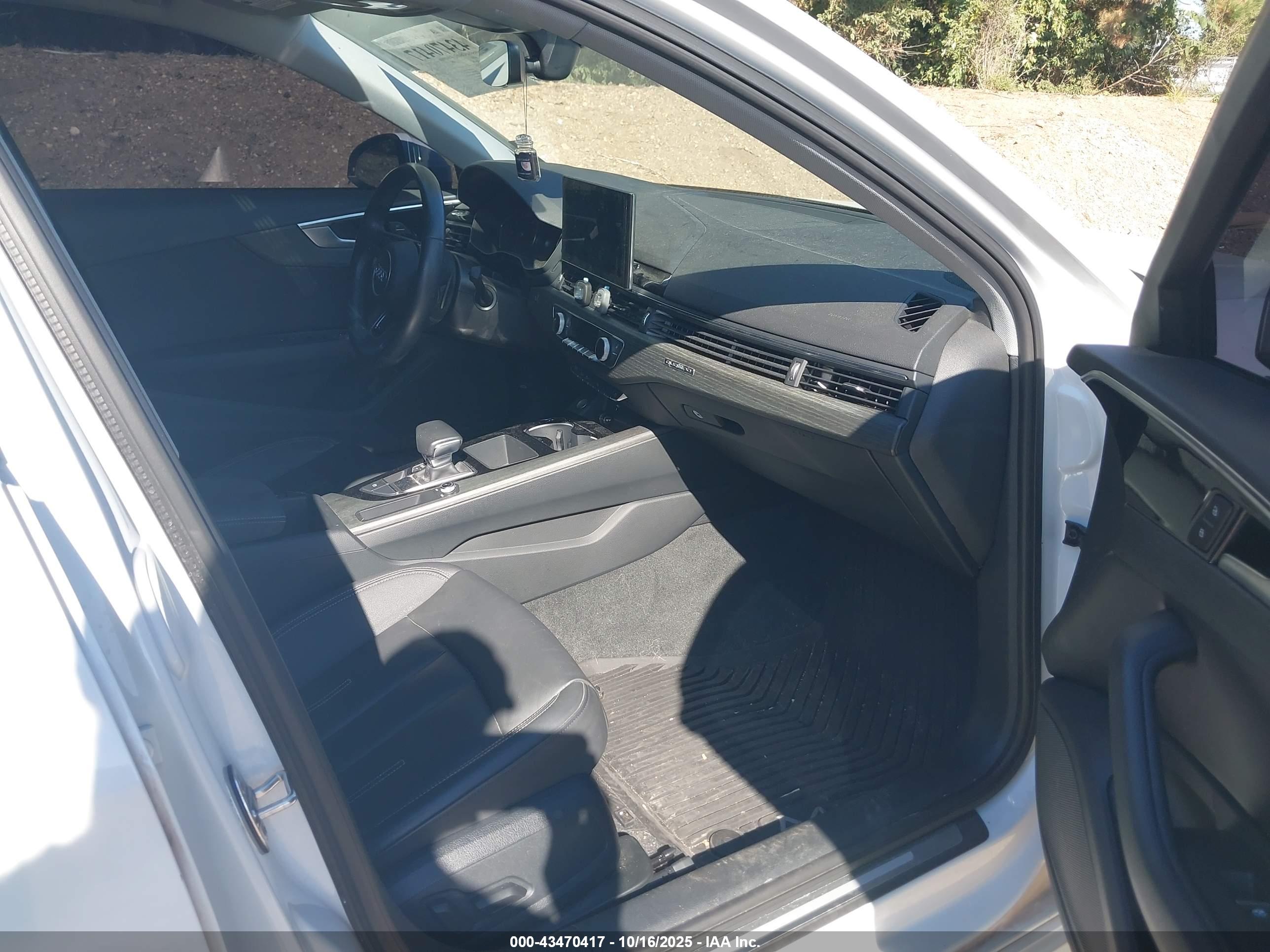 AUDI A4 image 5