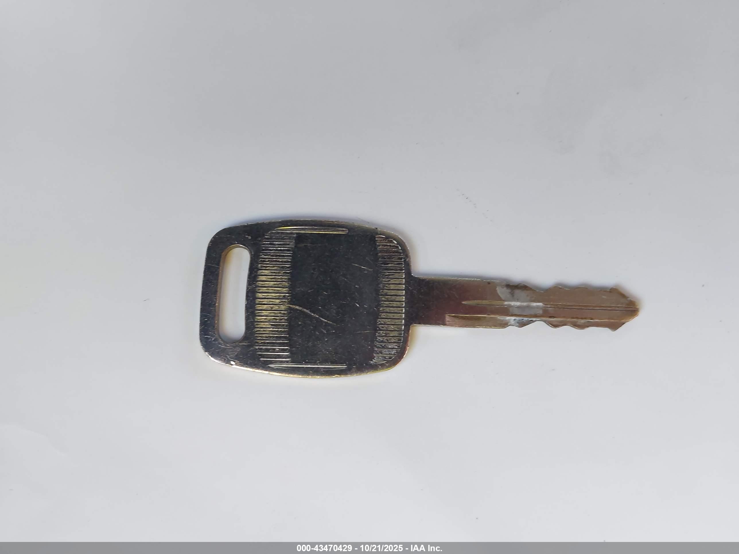 PETERBILT 385 image 11