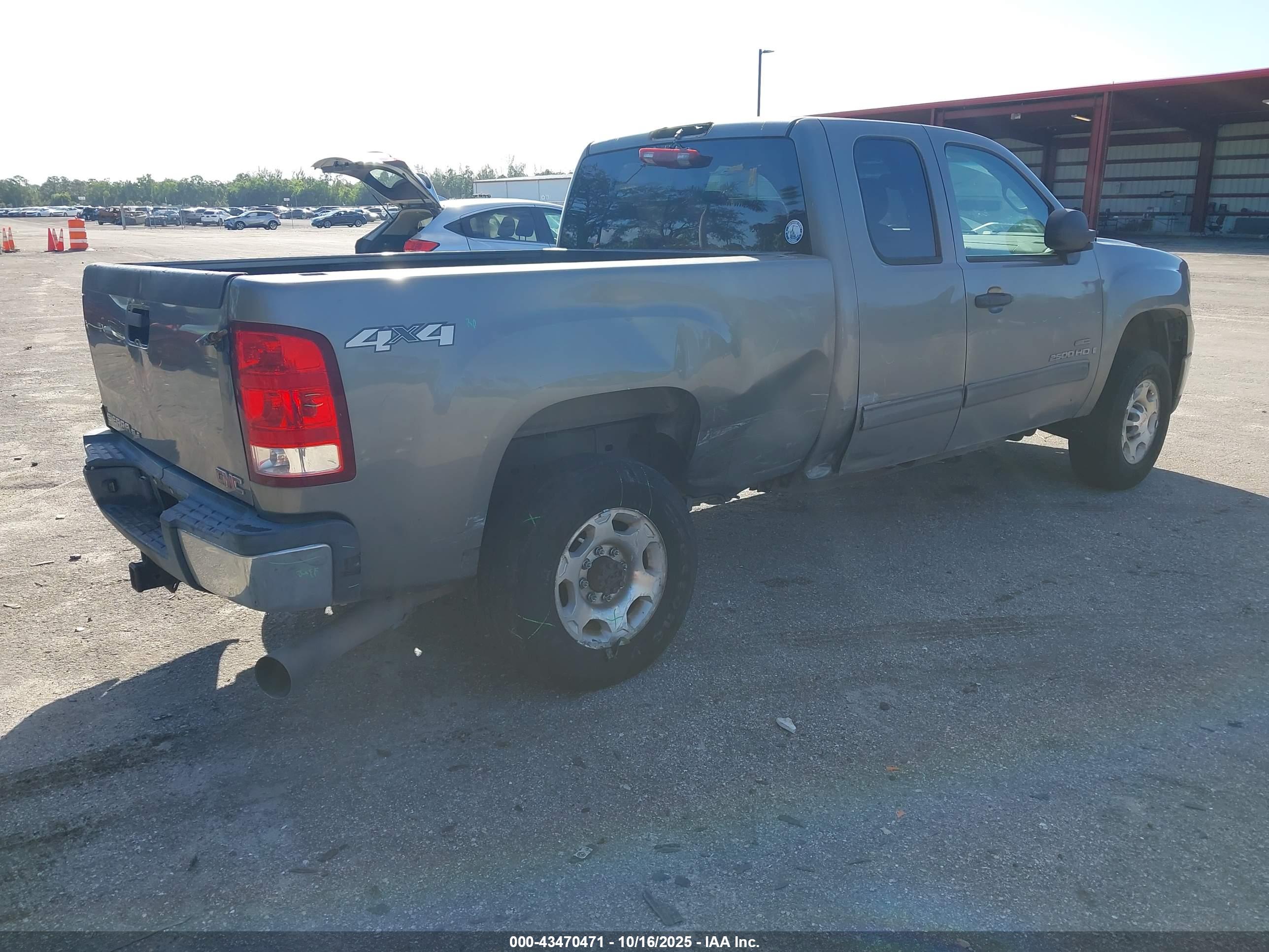 GMC SIERRA image 4