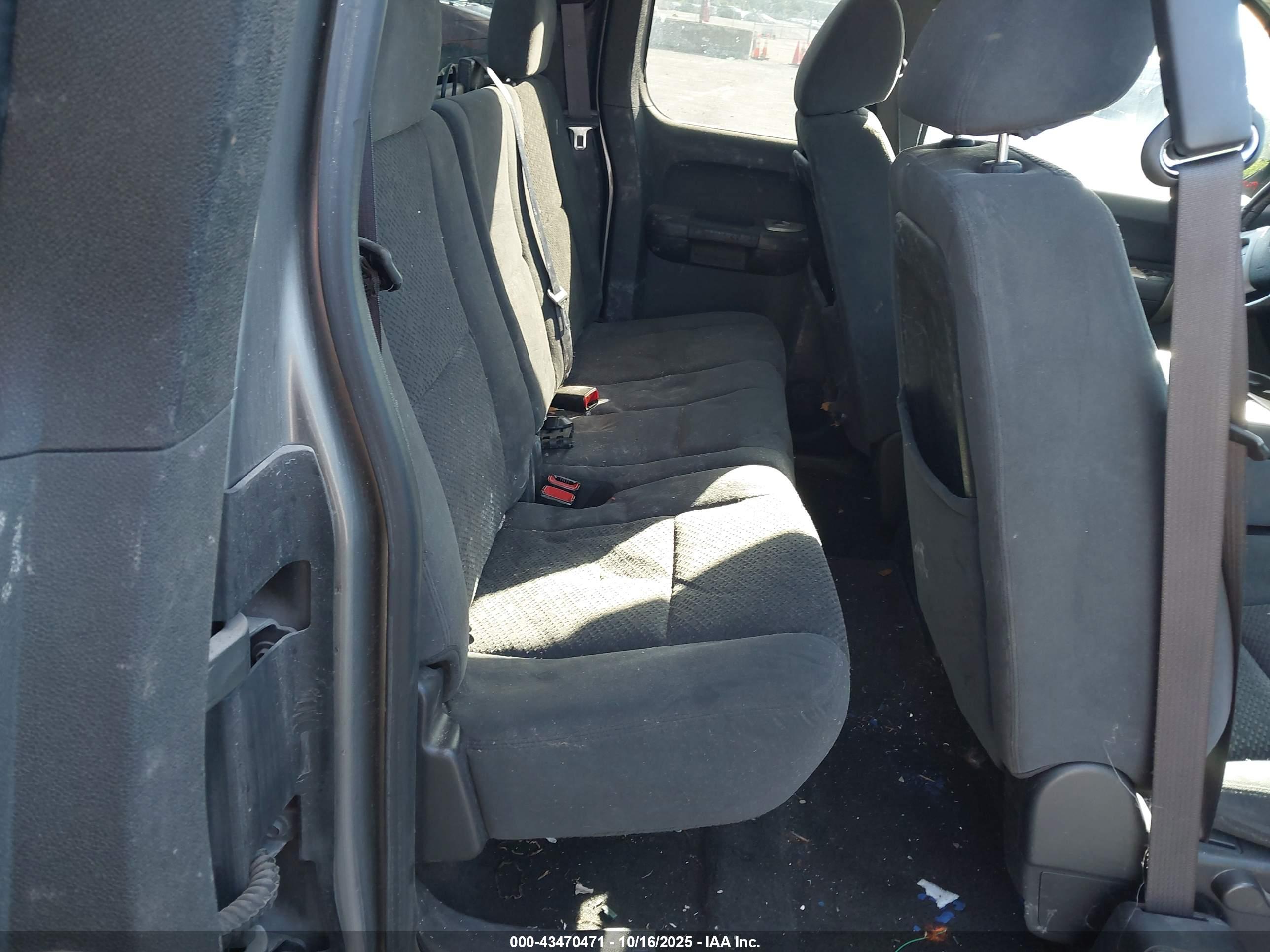 GMC SIERRA image 8