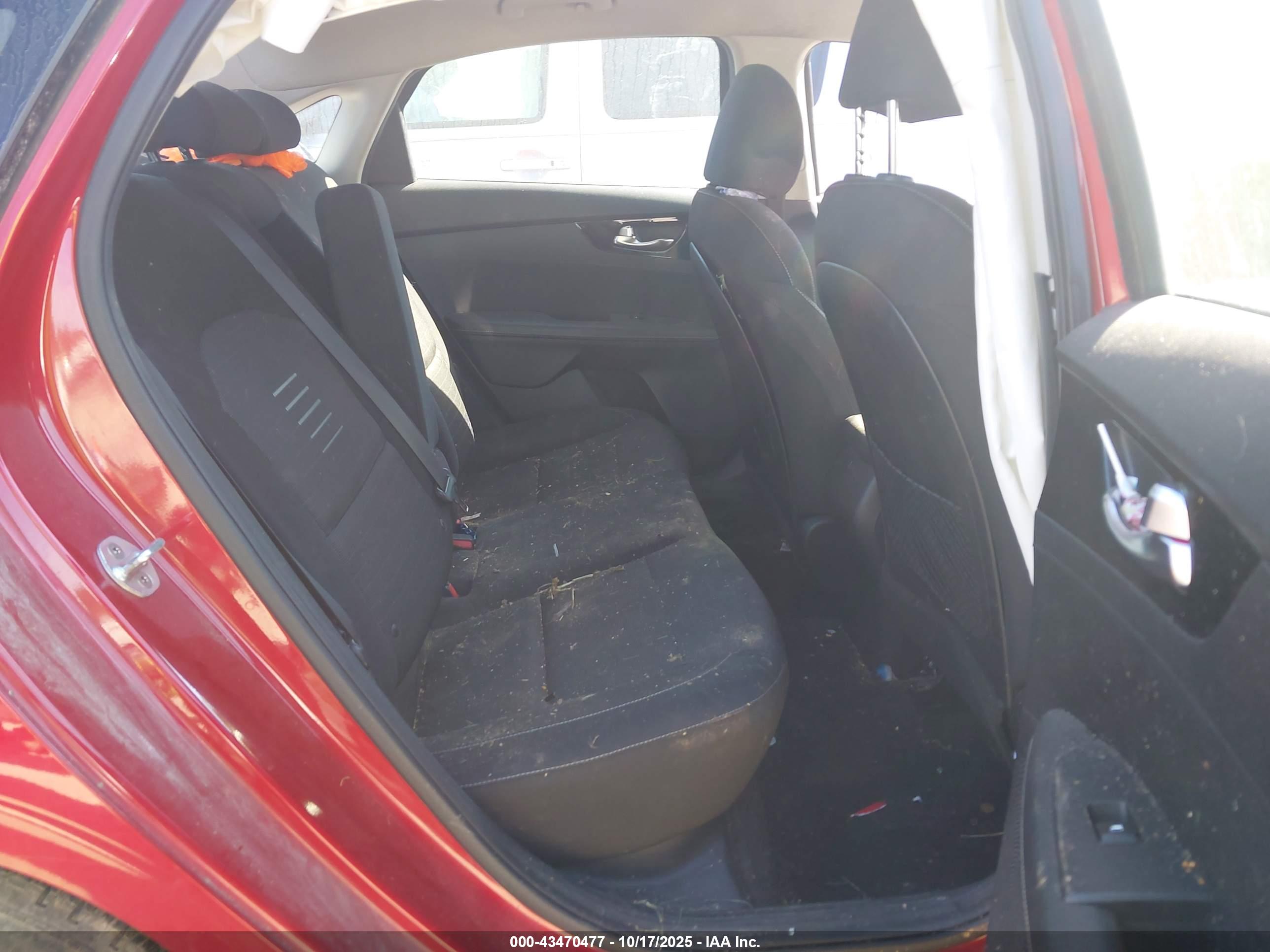 KIA FORTE image 8