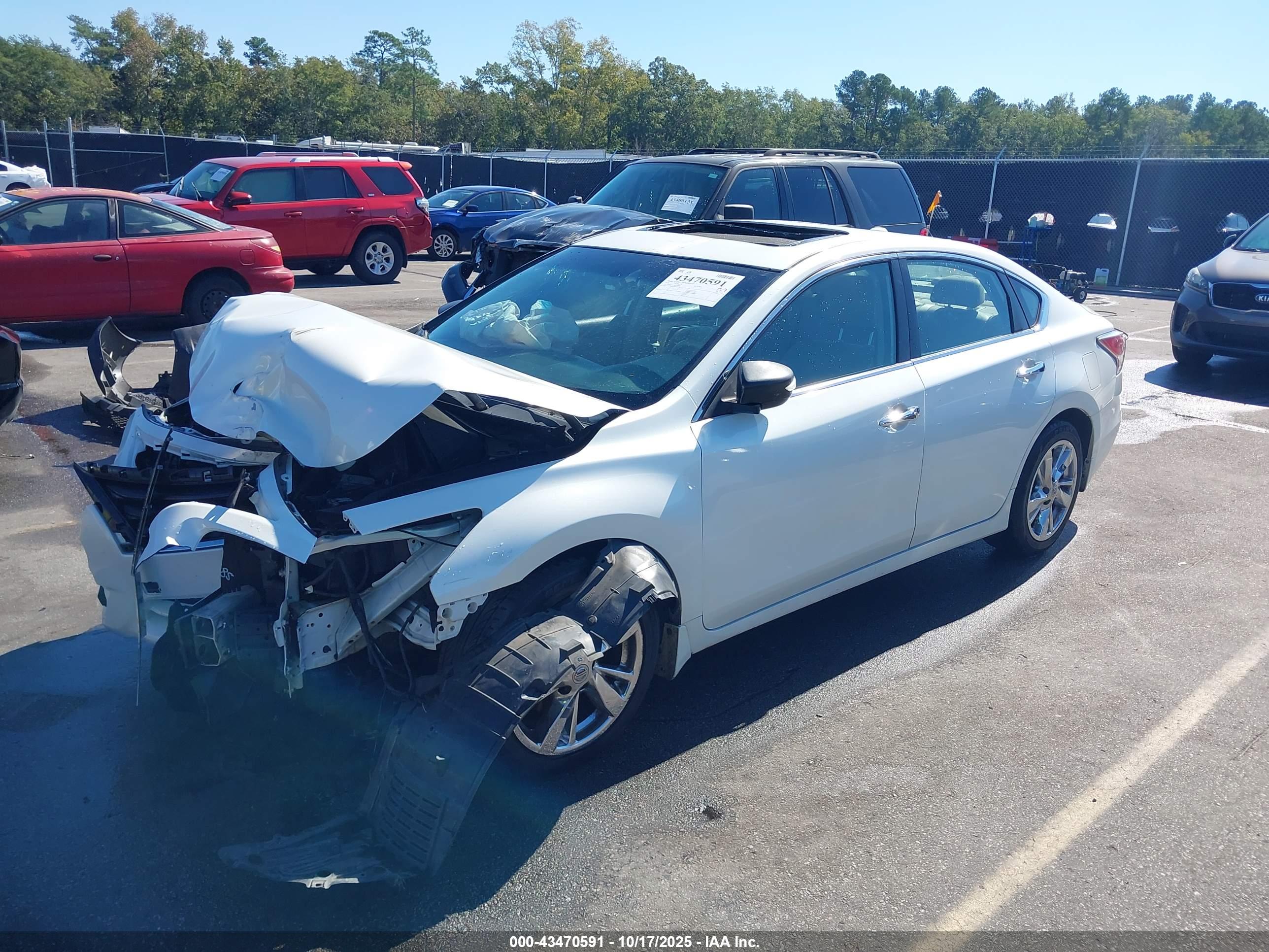 NISSAN ALTIMA image 2