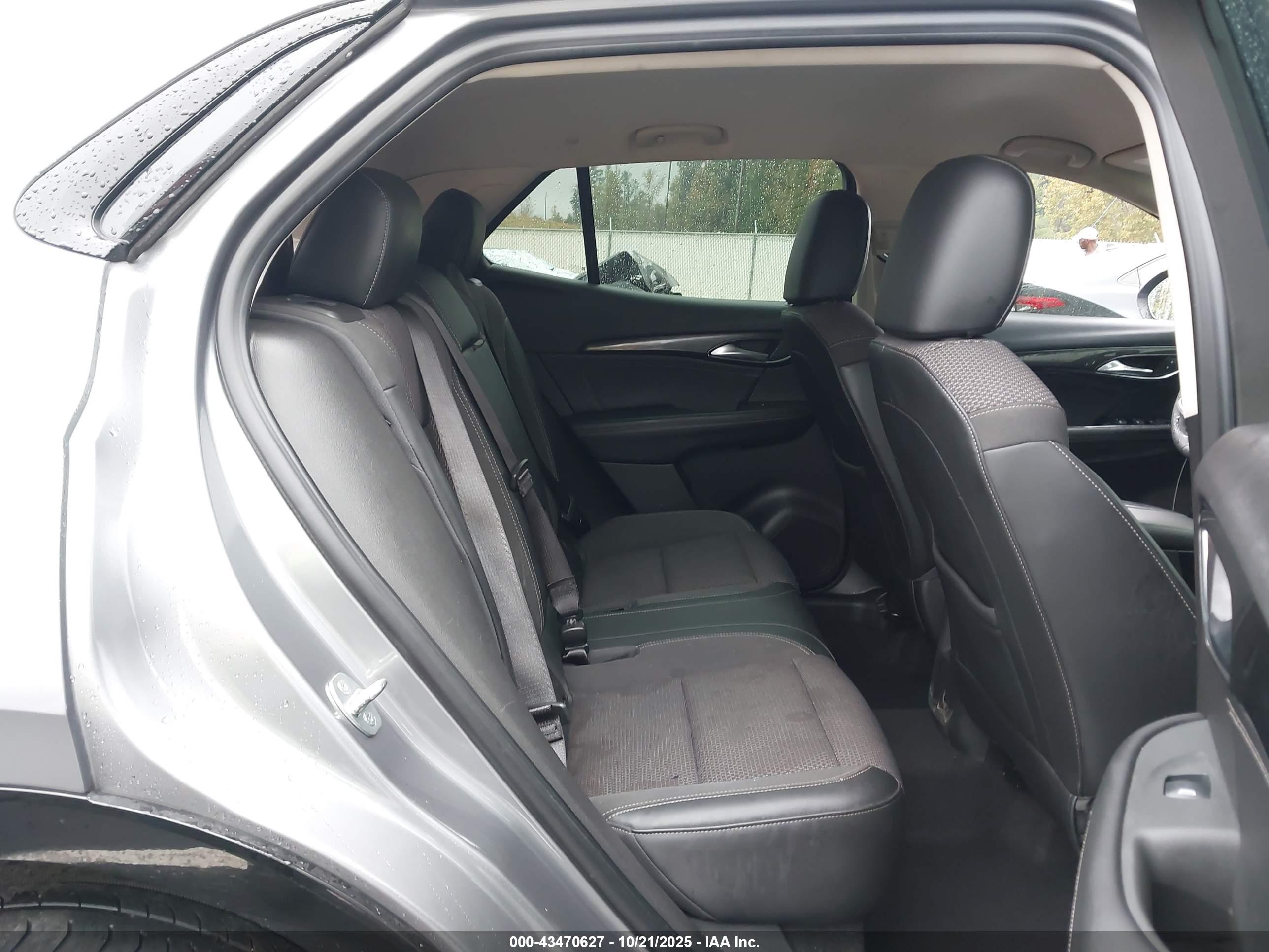 BUICK ENVISION image 8