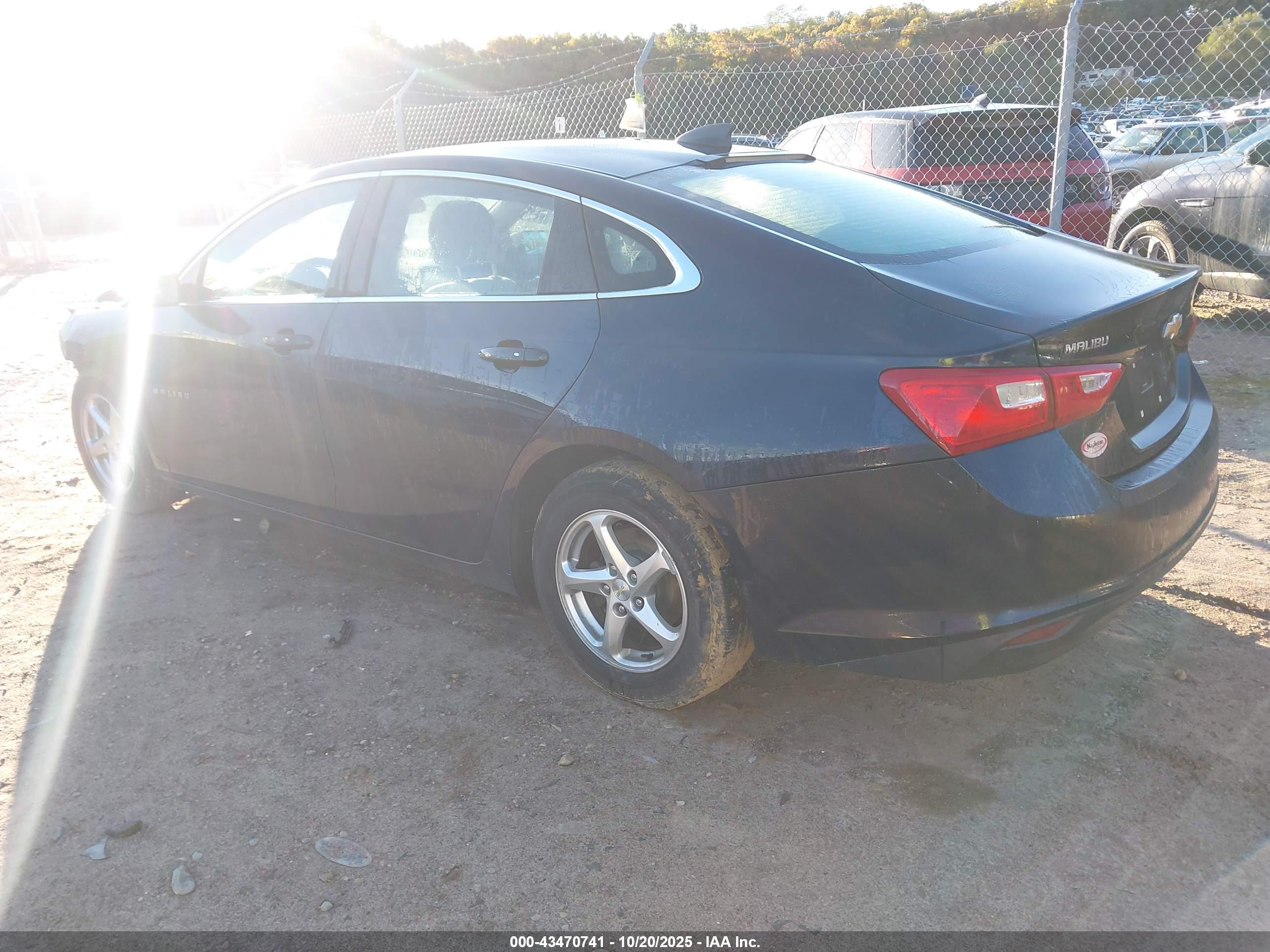 CHEVROLET MALIBU image 3