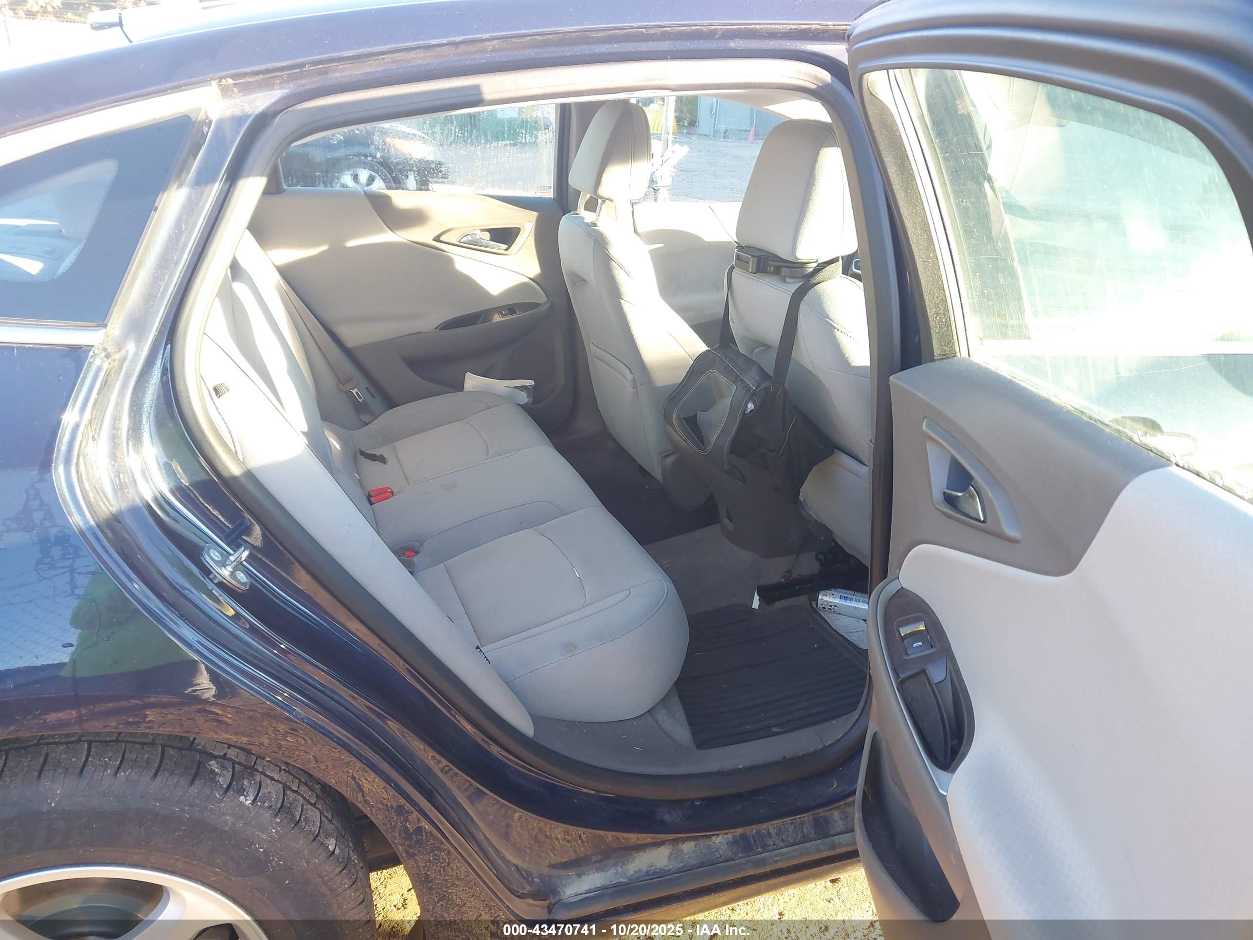 CHEVROLET MALIBU image 8