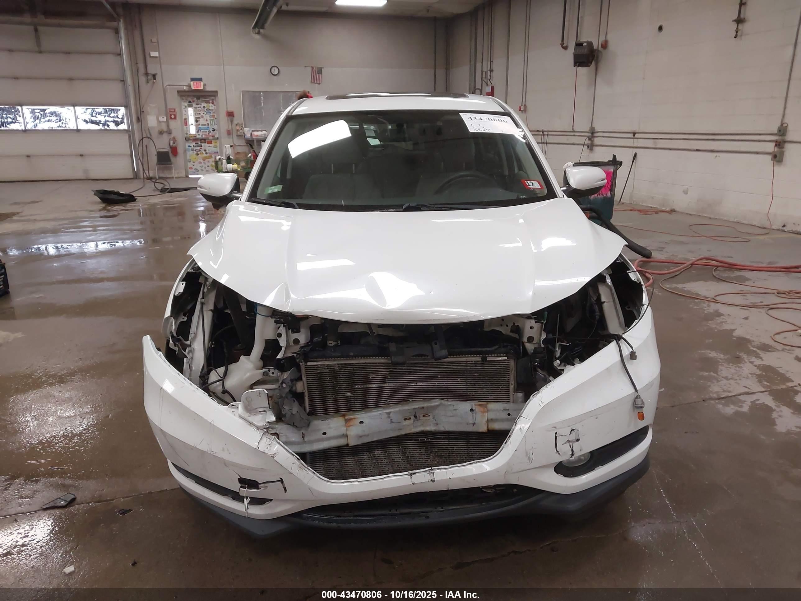 HONDA HR-V image 6