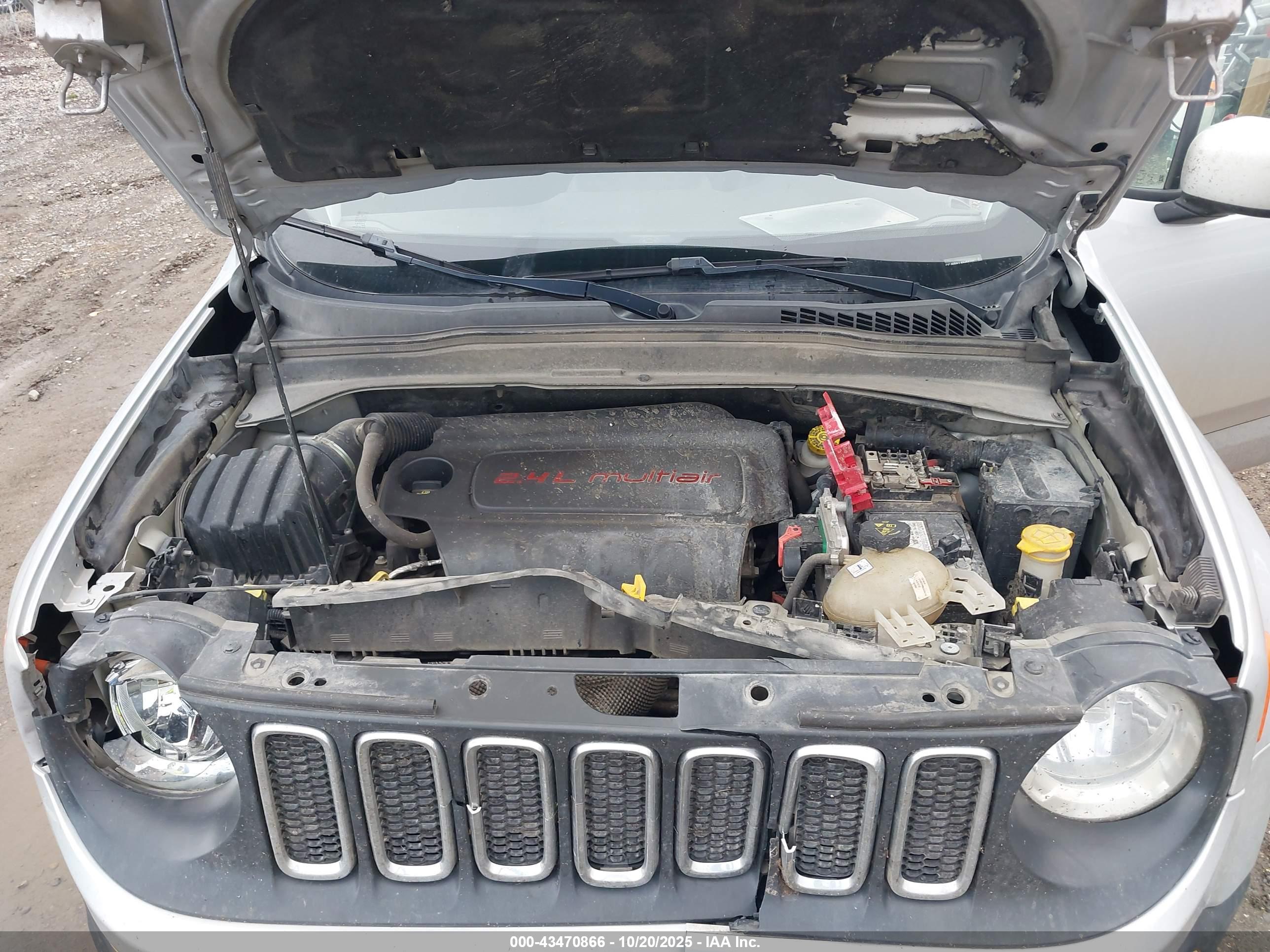 JEEP RENEGADE image 10
